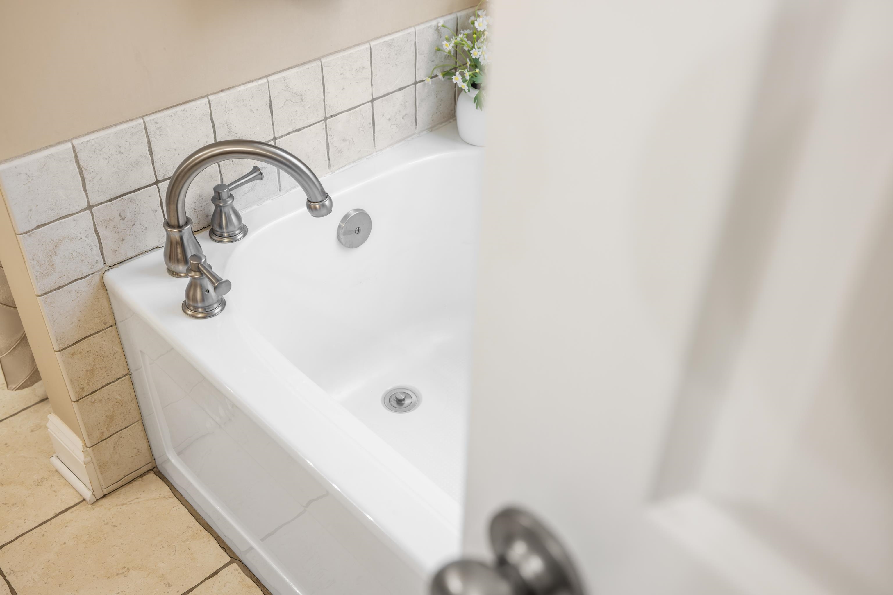 105 MIDVALE CROSSING