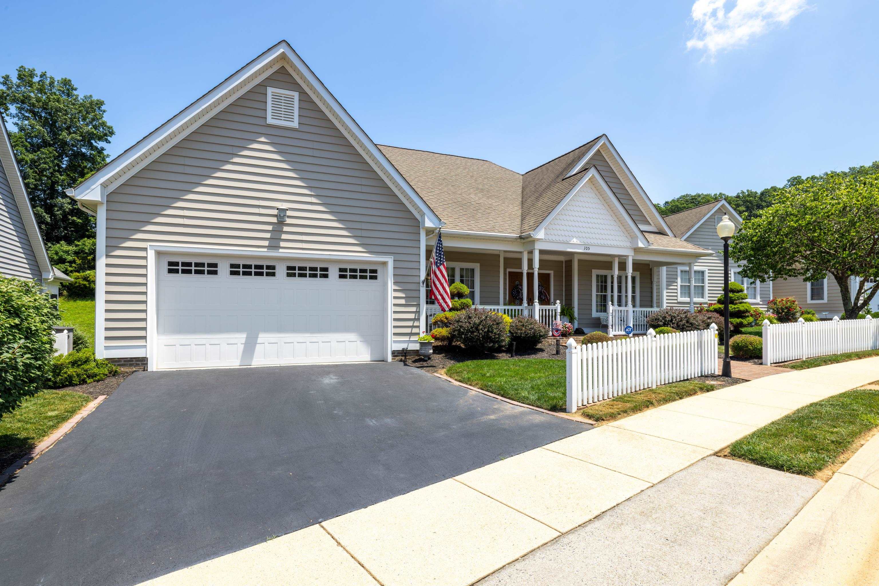 105 MIDVALE CROSSING