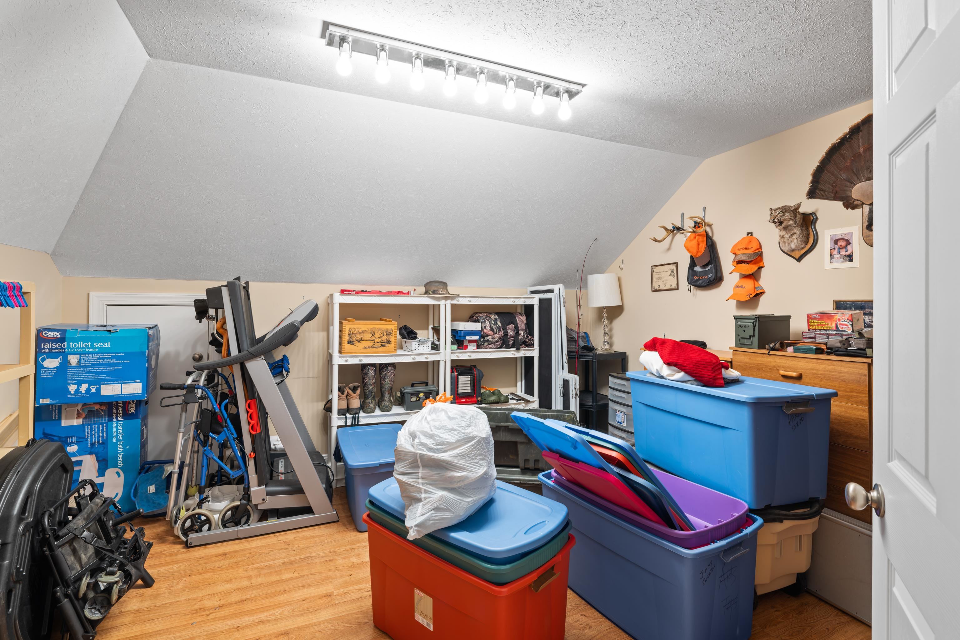 105 MIDVALE CROSSING