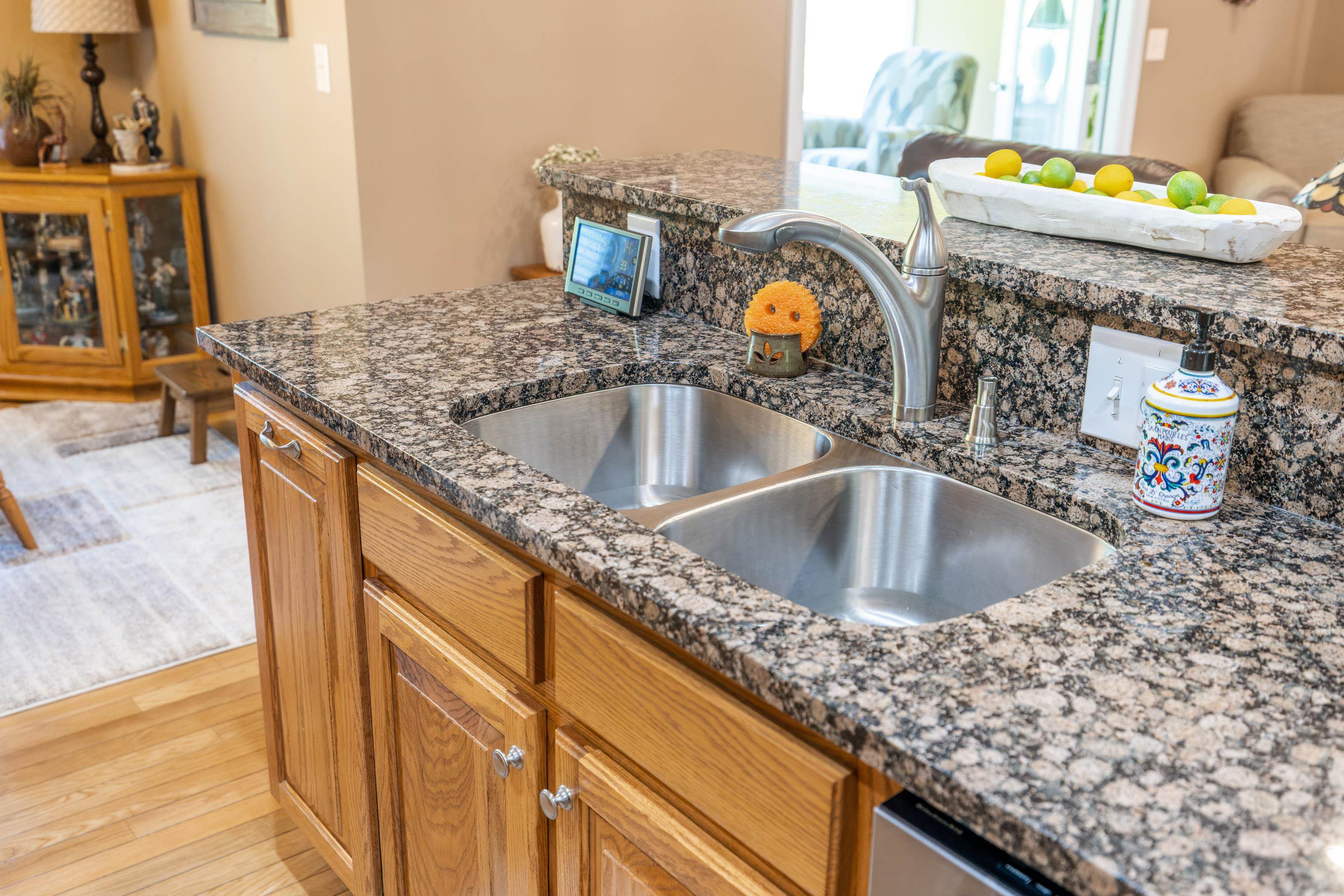 105 MIDVALE CROSSING