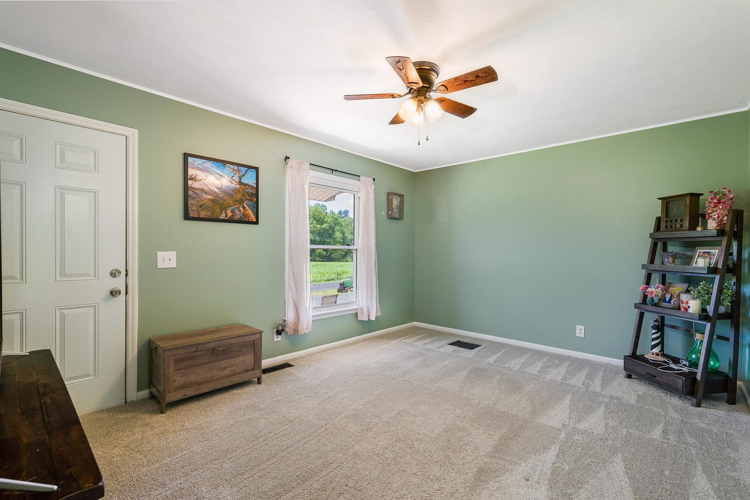 1819 MOFFETT BRANCH RD