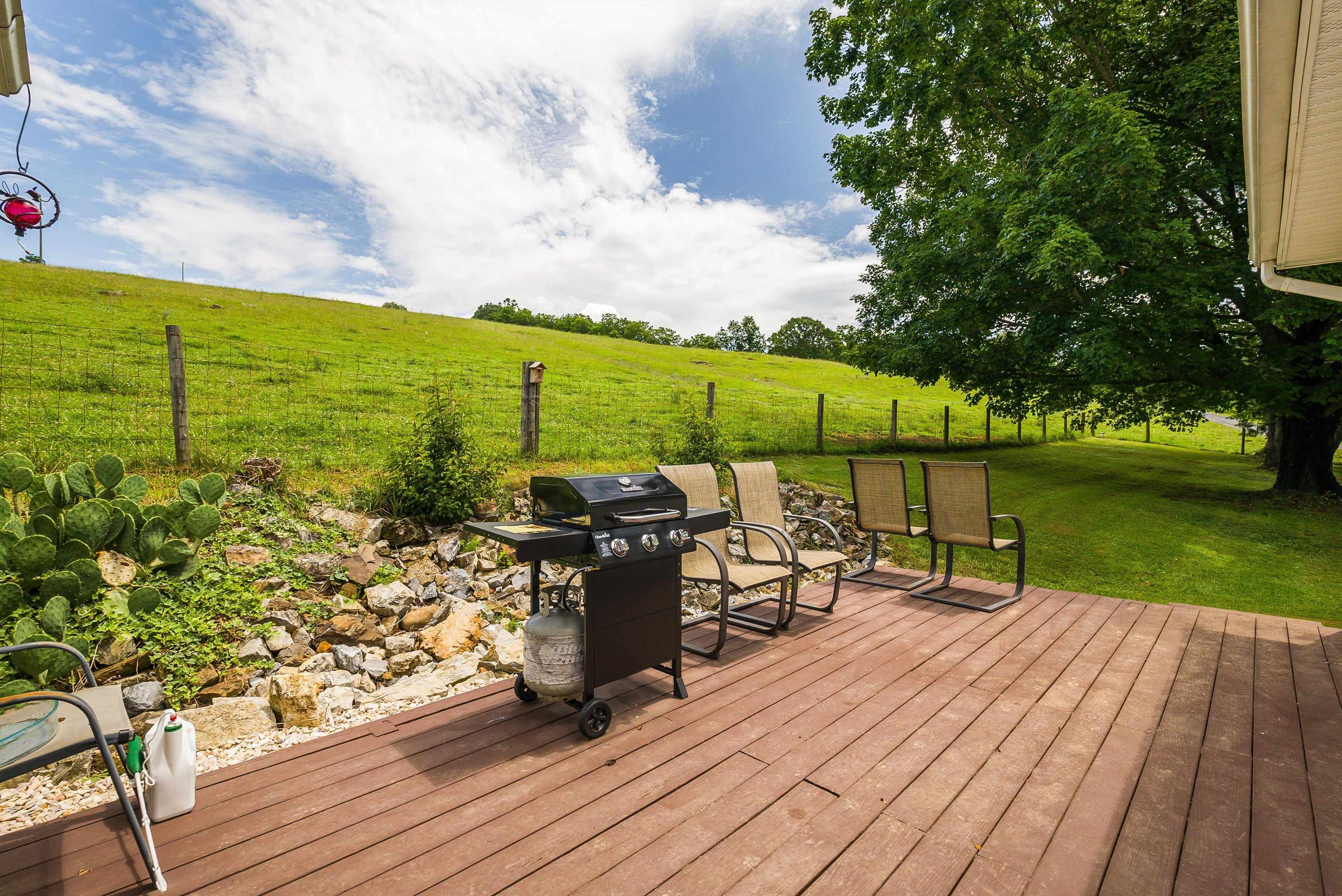 1819 MOFFETT BRANCH RD