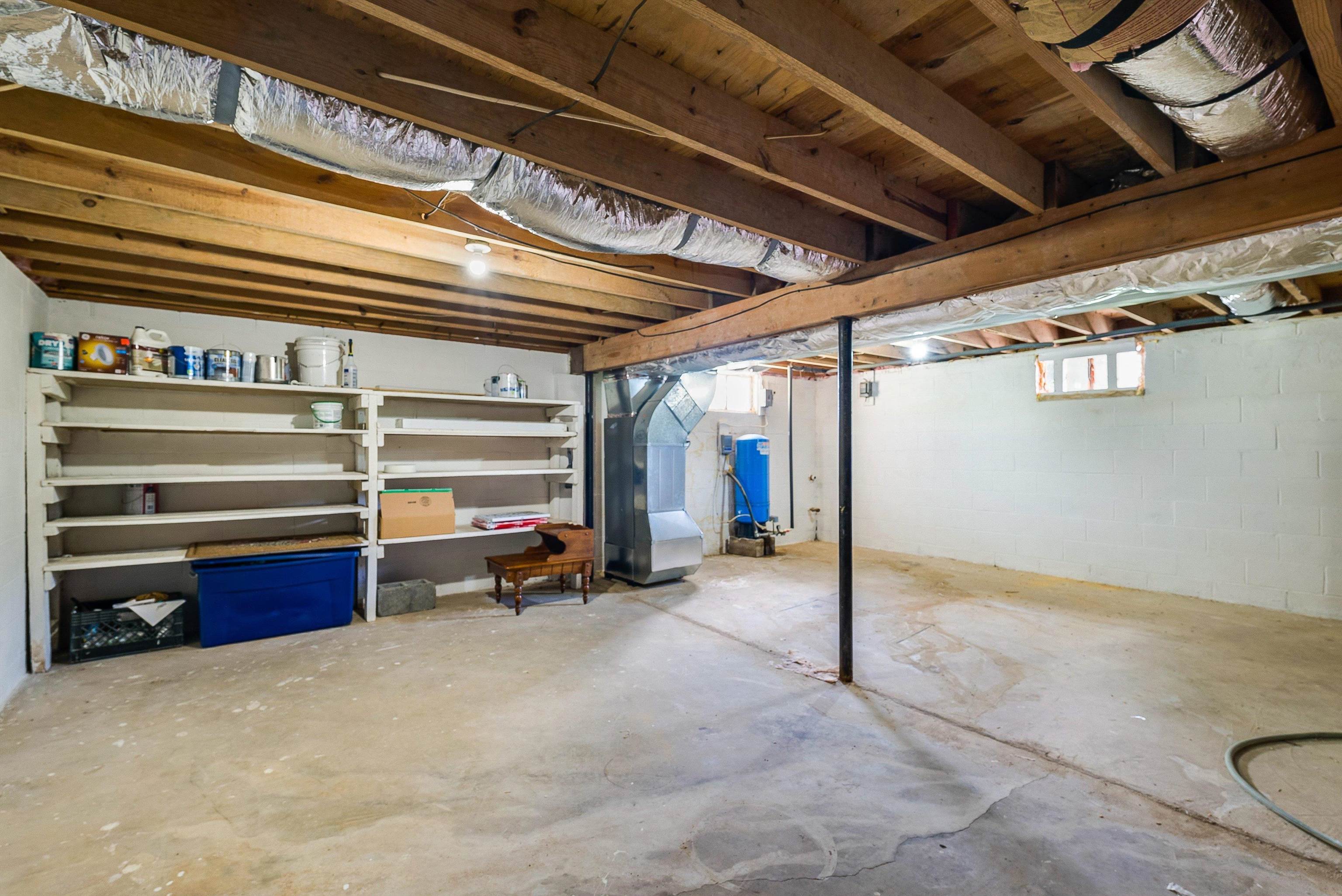 1819 MOFFETT BRANCH RD