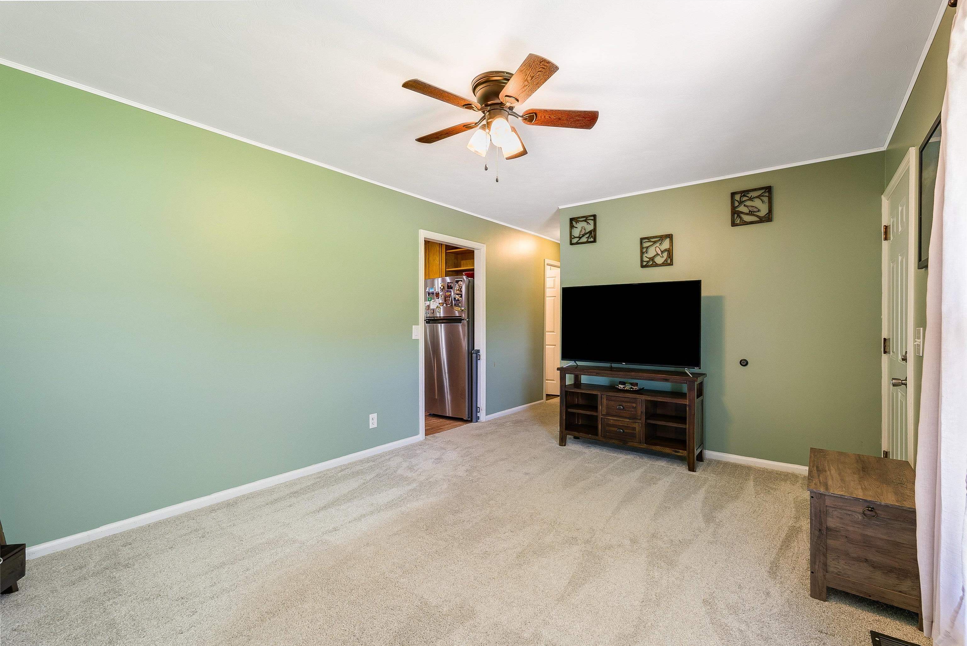 1819 MOFFETT BRANCH RD