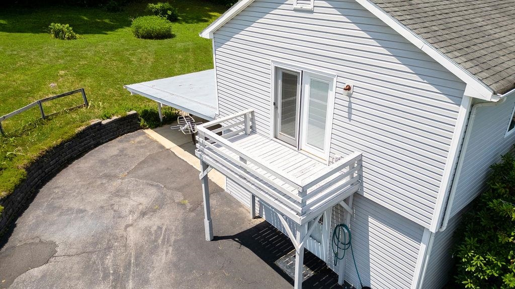 18 BROADHEAD SCHOOL RD