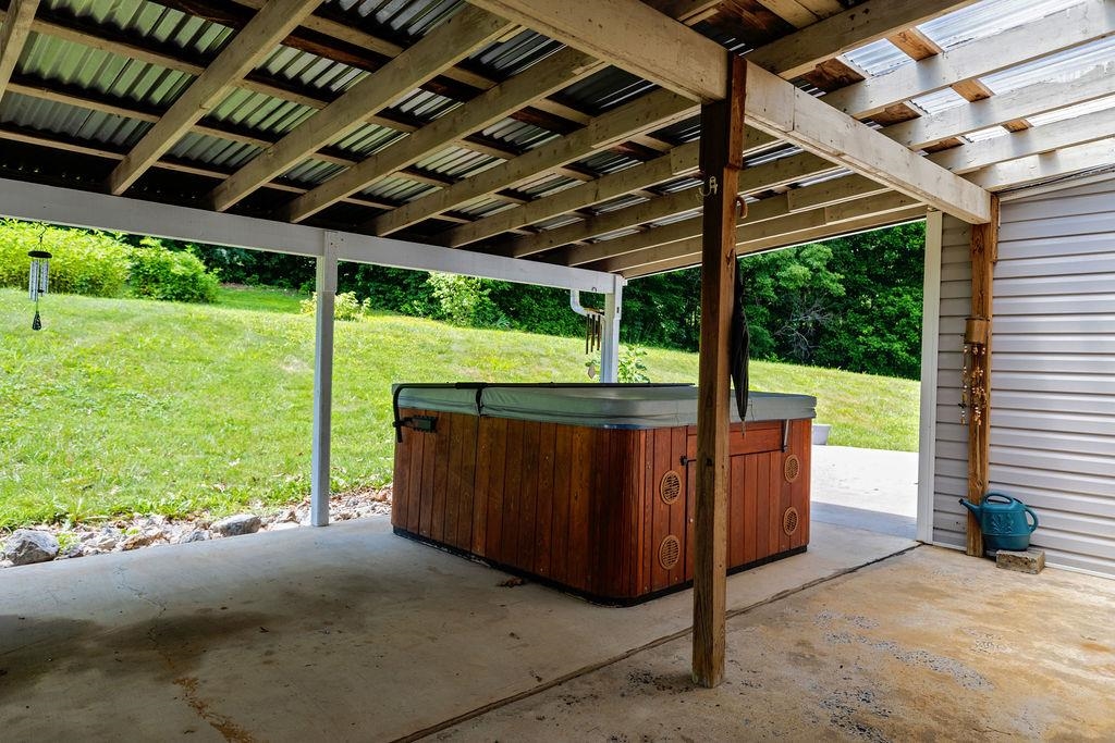 18 BROADHEAD SCHOOL RD