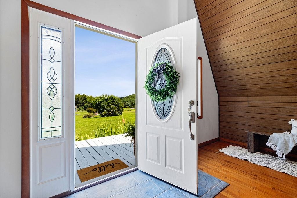 18 BROADHEAD SCHOOL RD