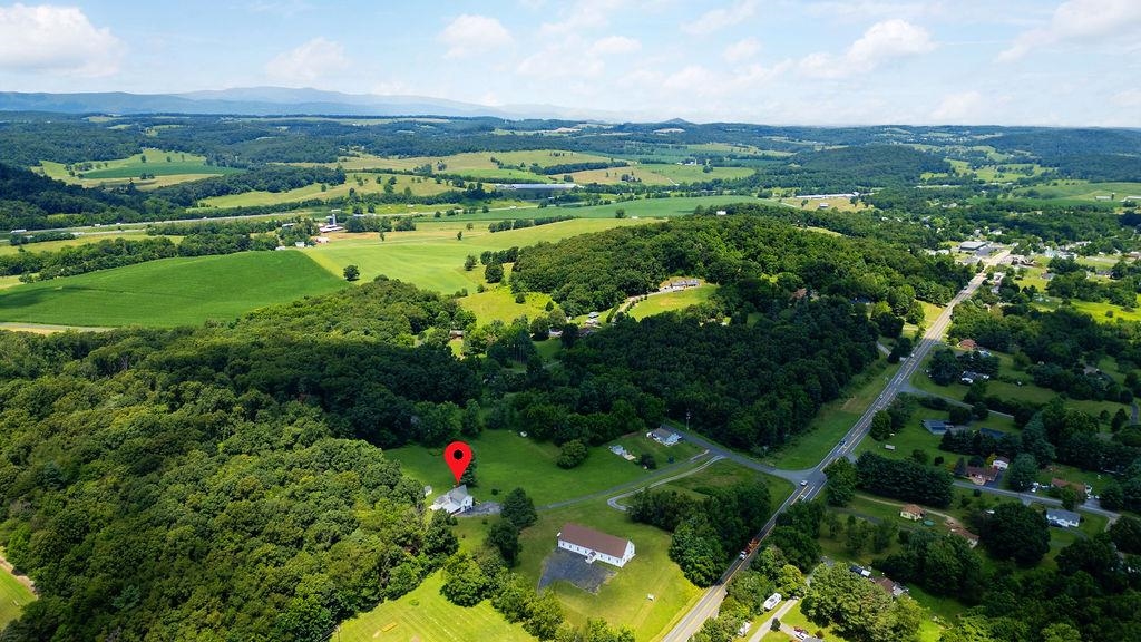 18 BROADHEAD SCHOOL RD