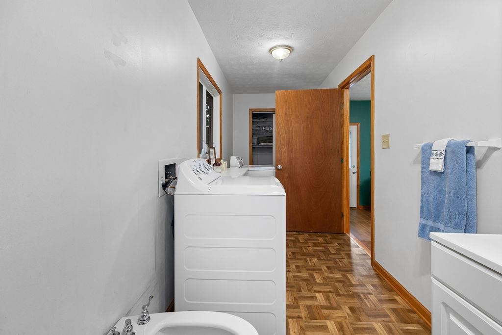 18 BROADHEAD SCHOOL RD