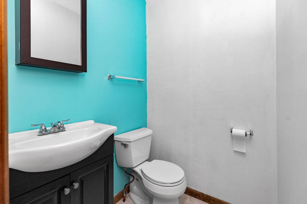 18 BROADHEAD SCHOOL RD