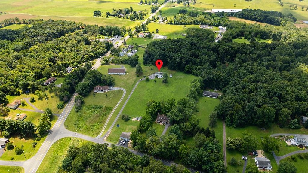 18 BROADHEAD SCHOOL RD