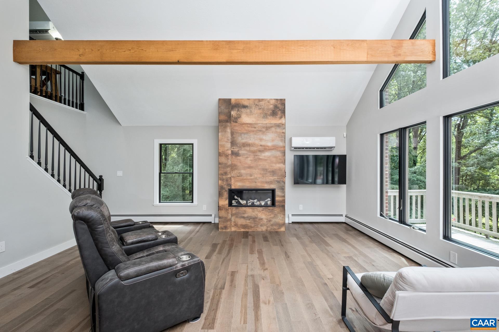 163 NEWPORT RD