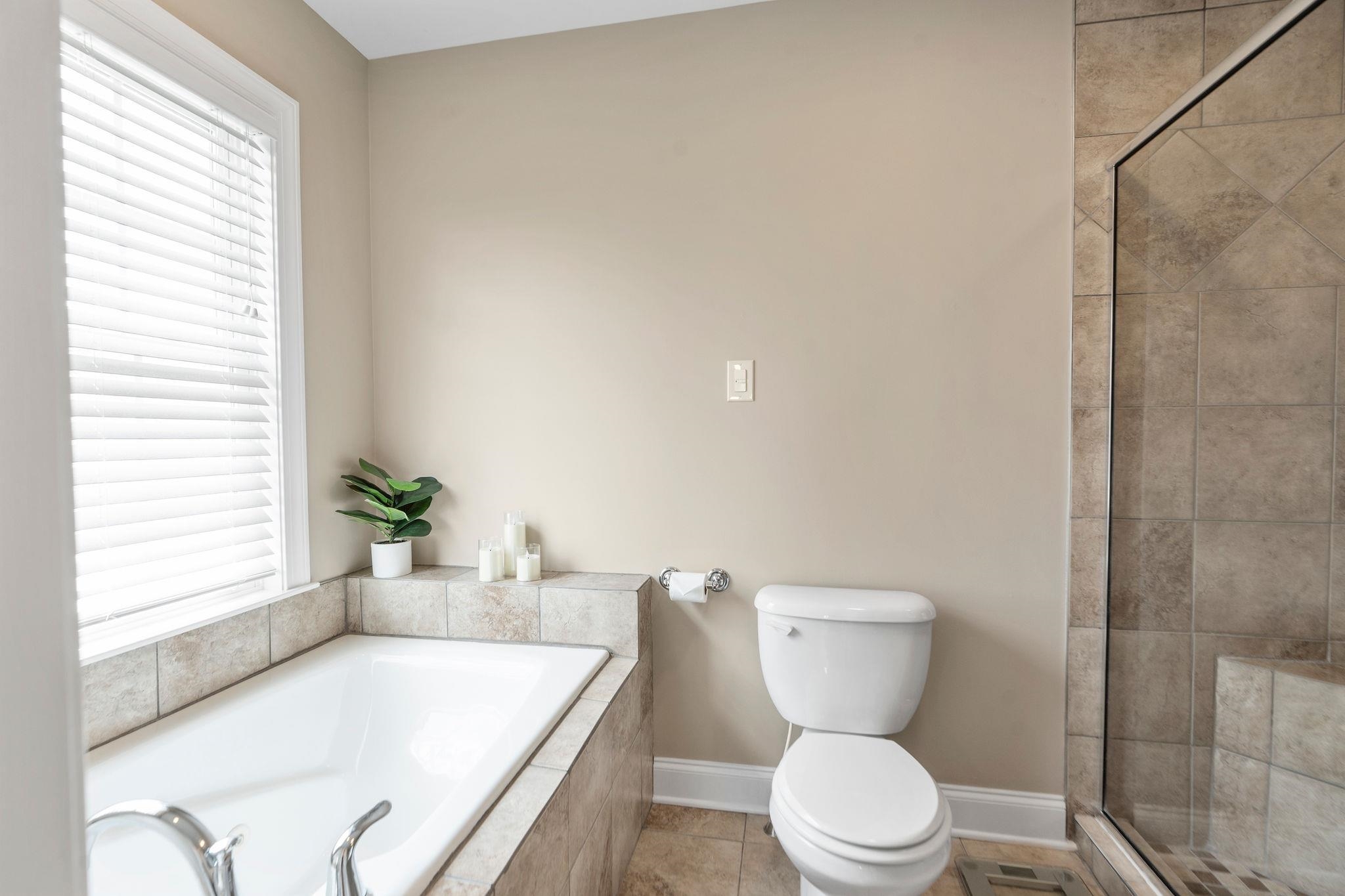 203 STONEWALL JACKSON BLVD