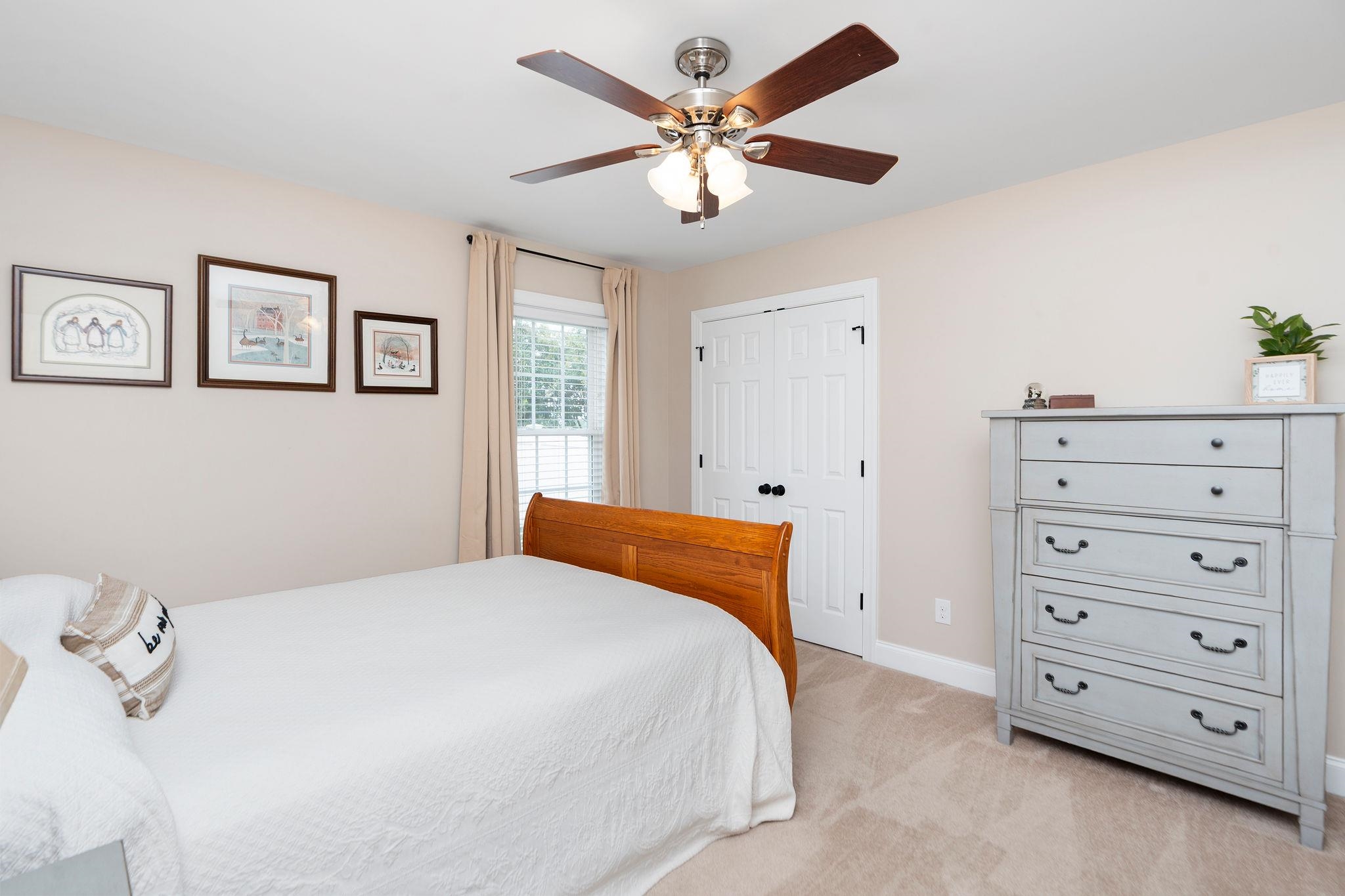 203 STONEWALL JACKSON BLVD