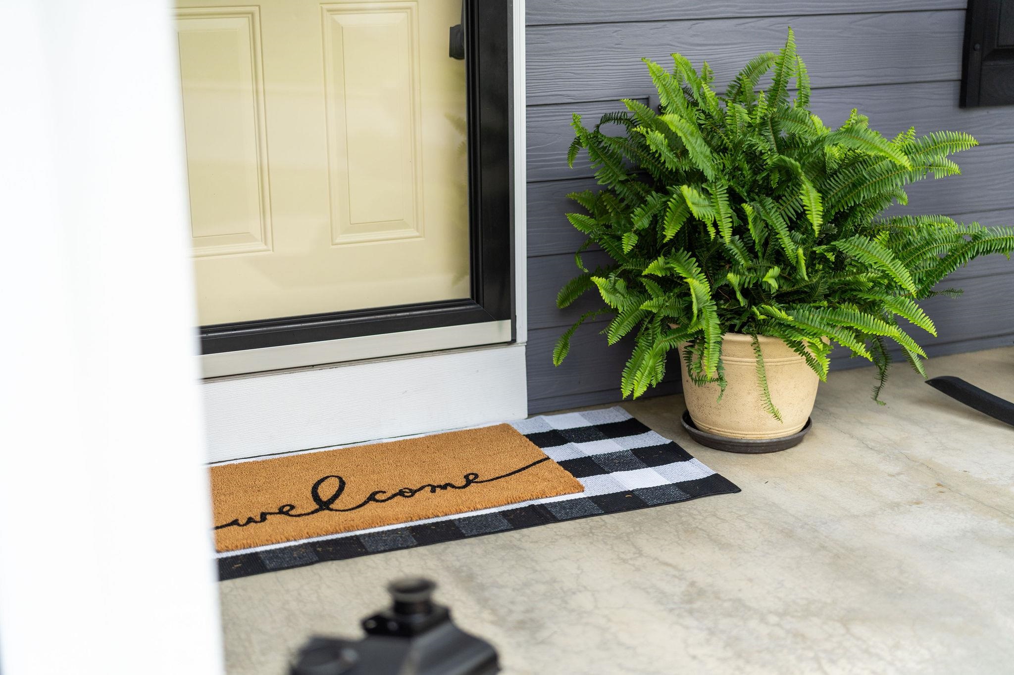 203 STONEWALL JACKSON BLVD