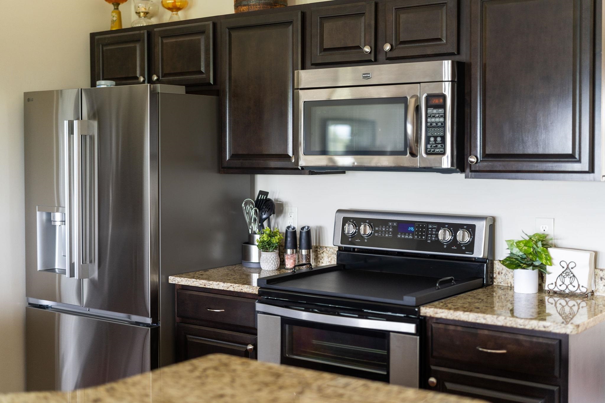 203 STONEWALL JACKSON BLVD