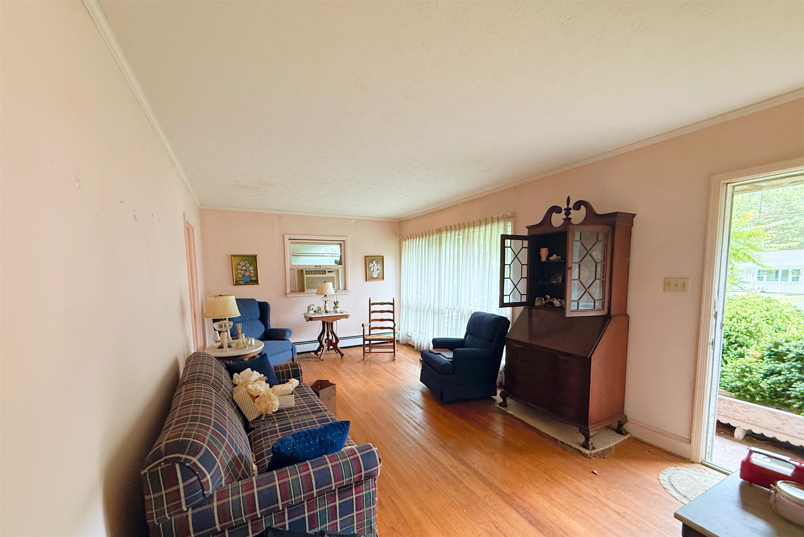3000 WINTERBERRY AVE