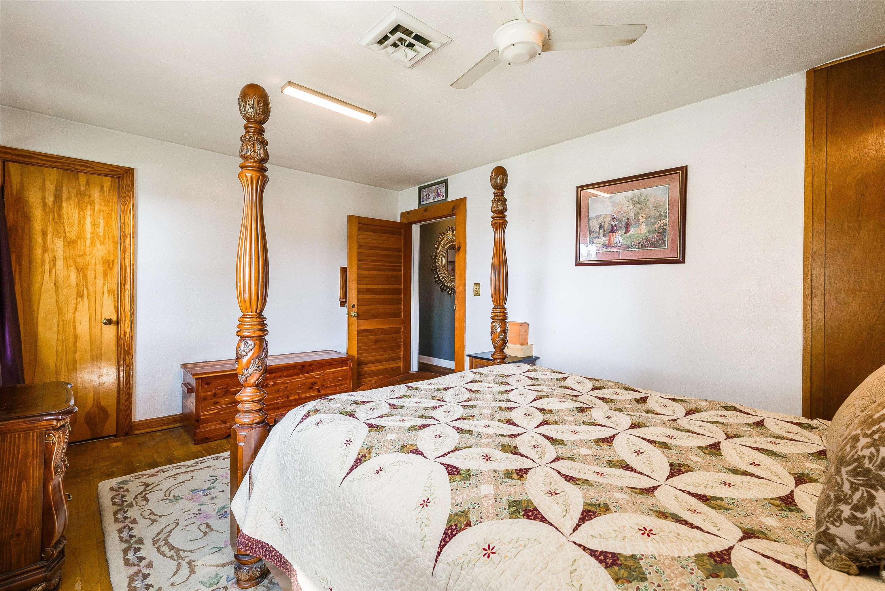 17 MOUNTAIN VIEW DR