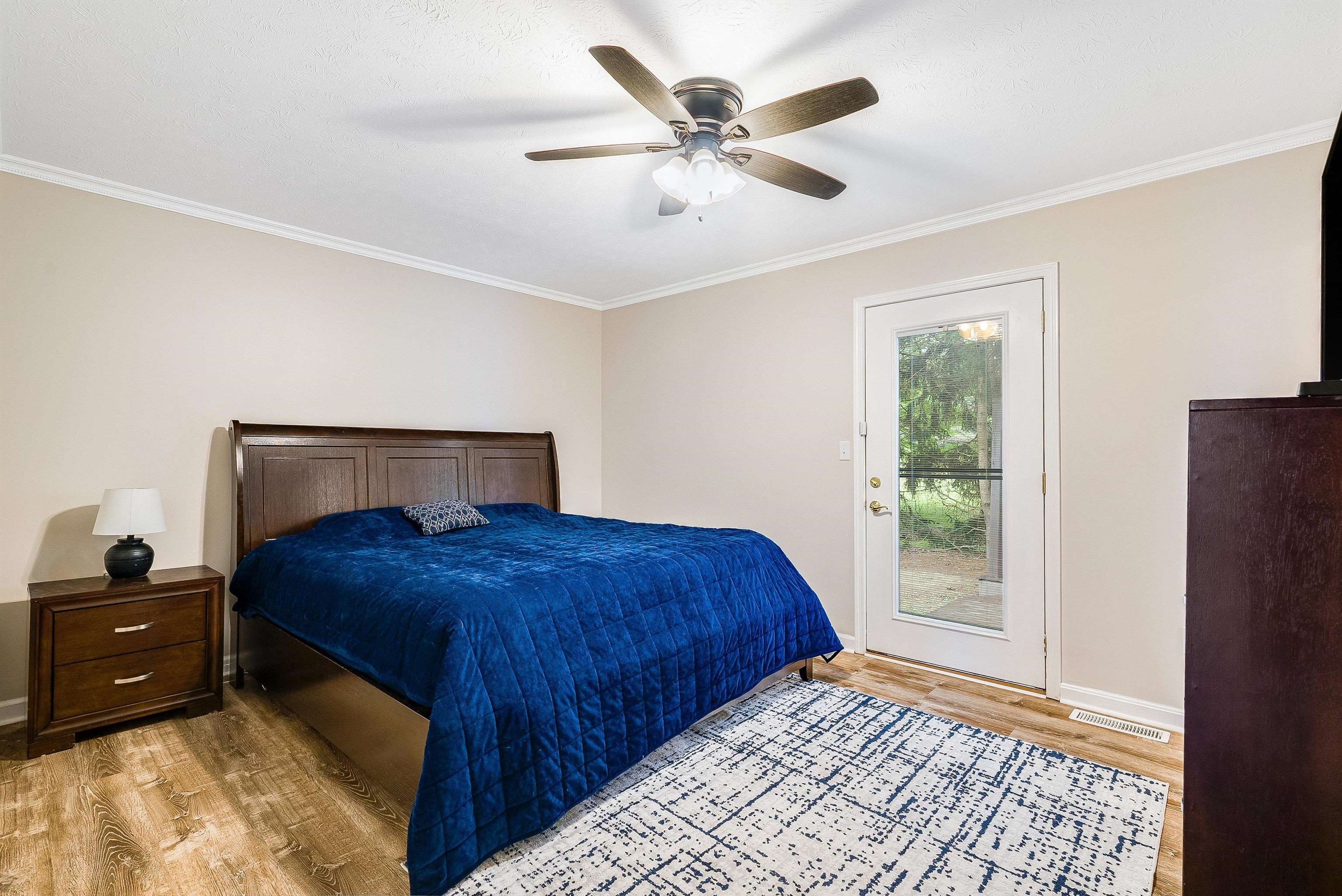 66 DENONCOURT LN