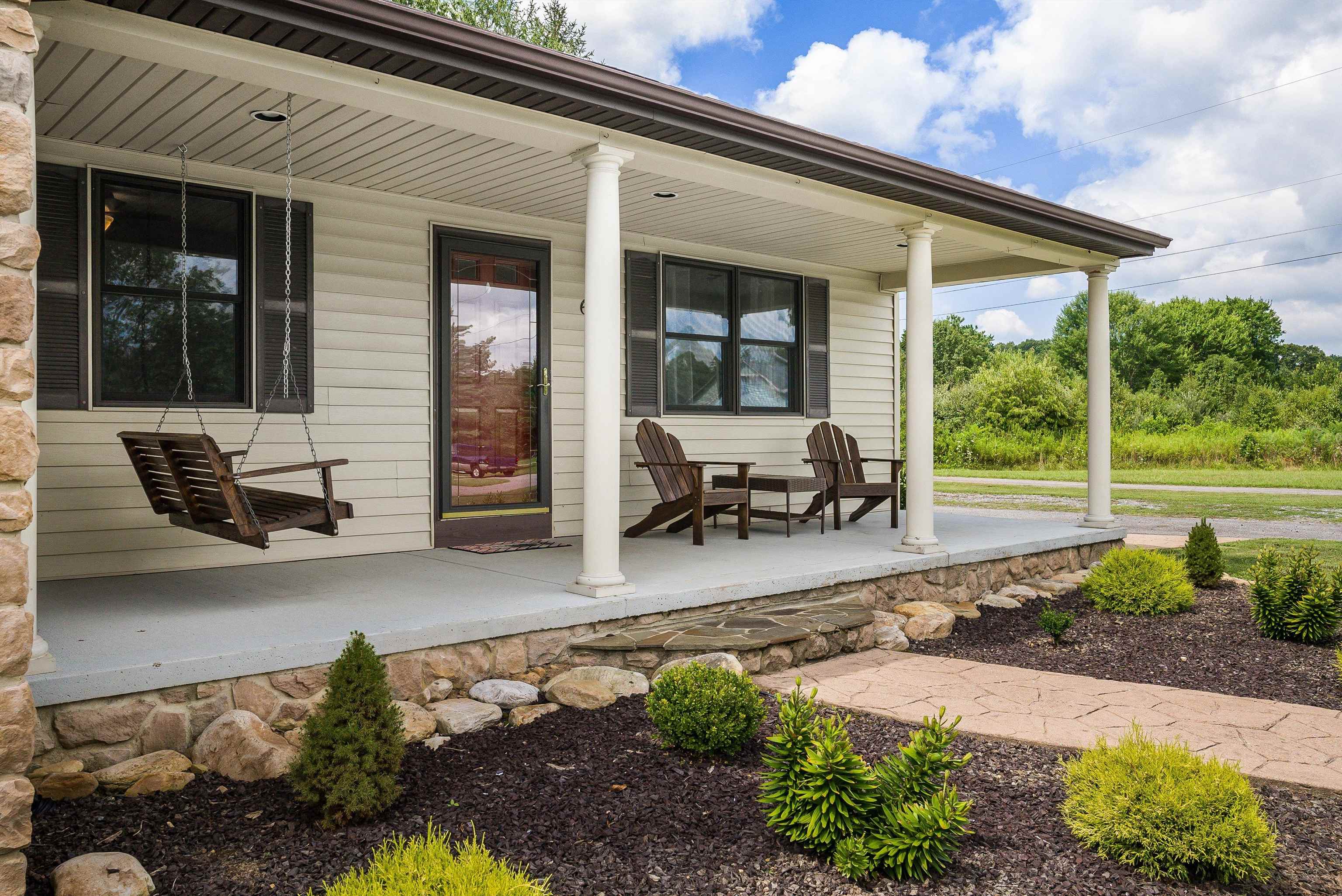 66 DENONCOURT LN