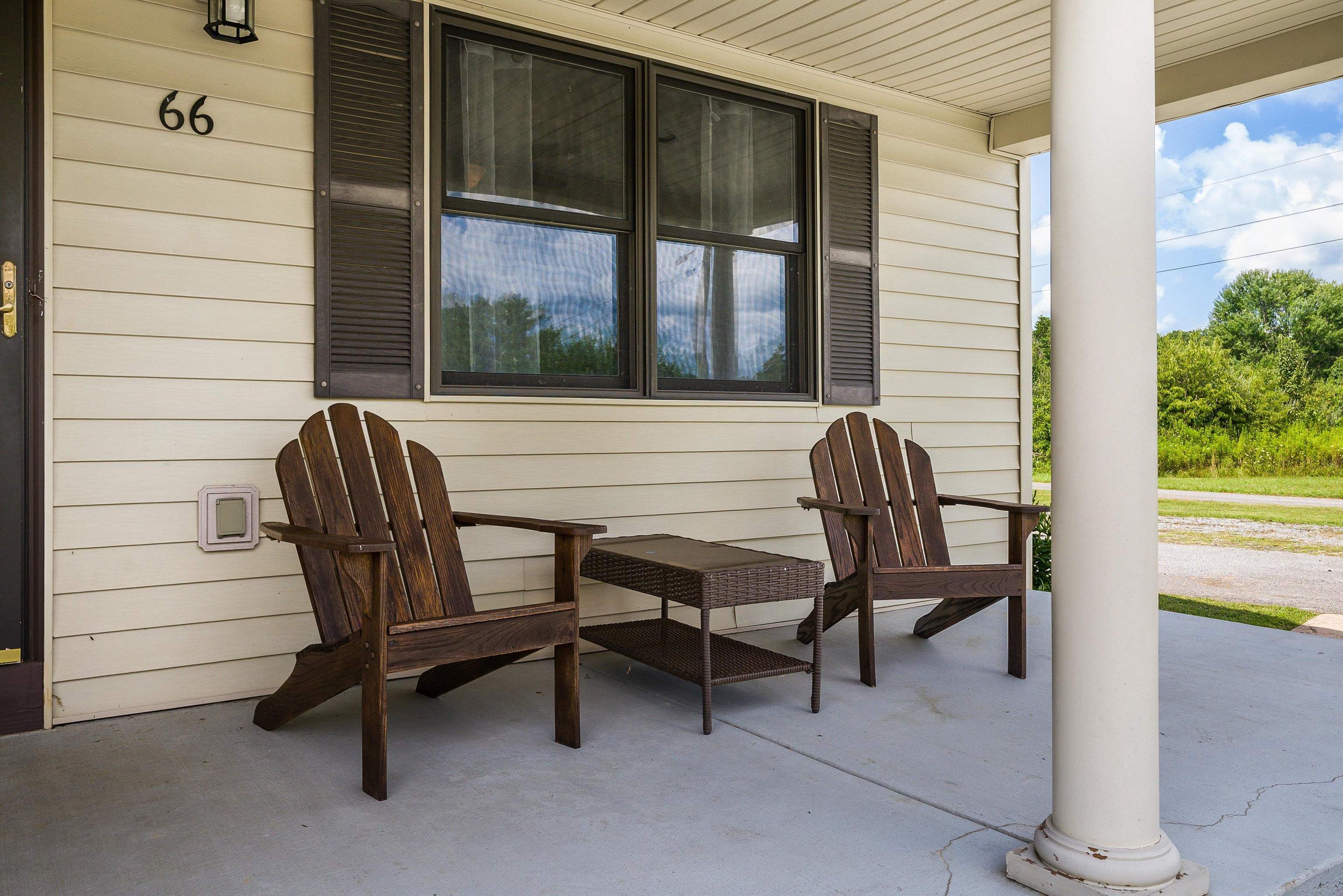 66 DENONCOURT LN