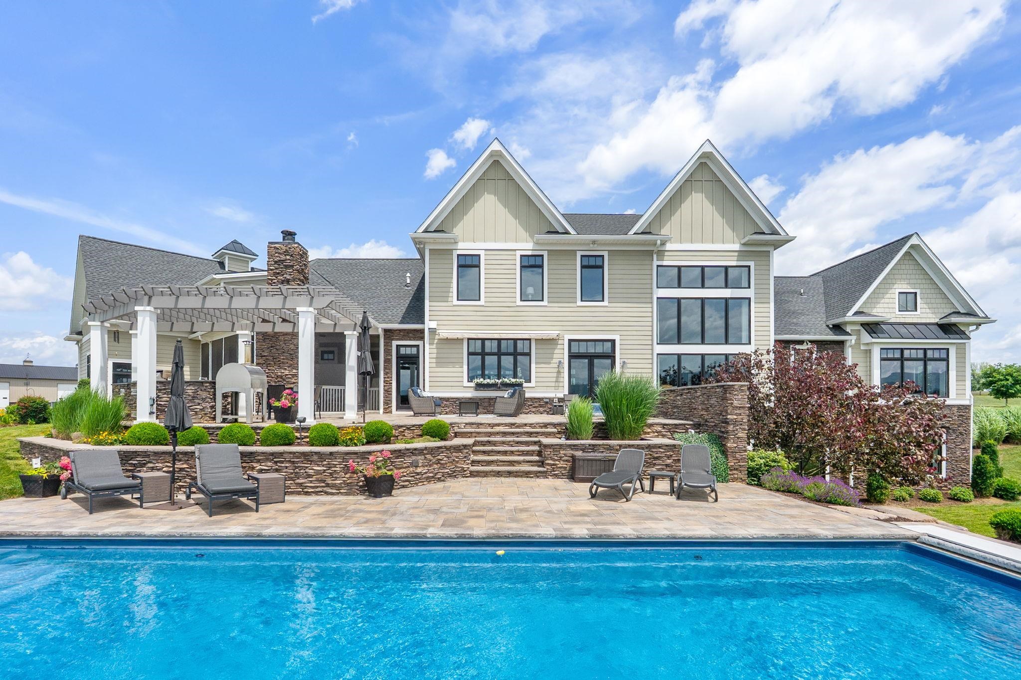 1614 THREE SPRINGS RD