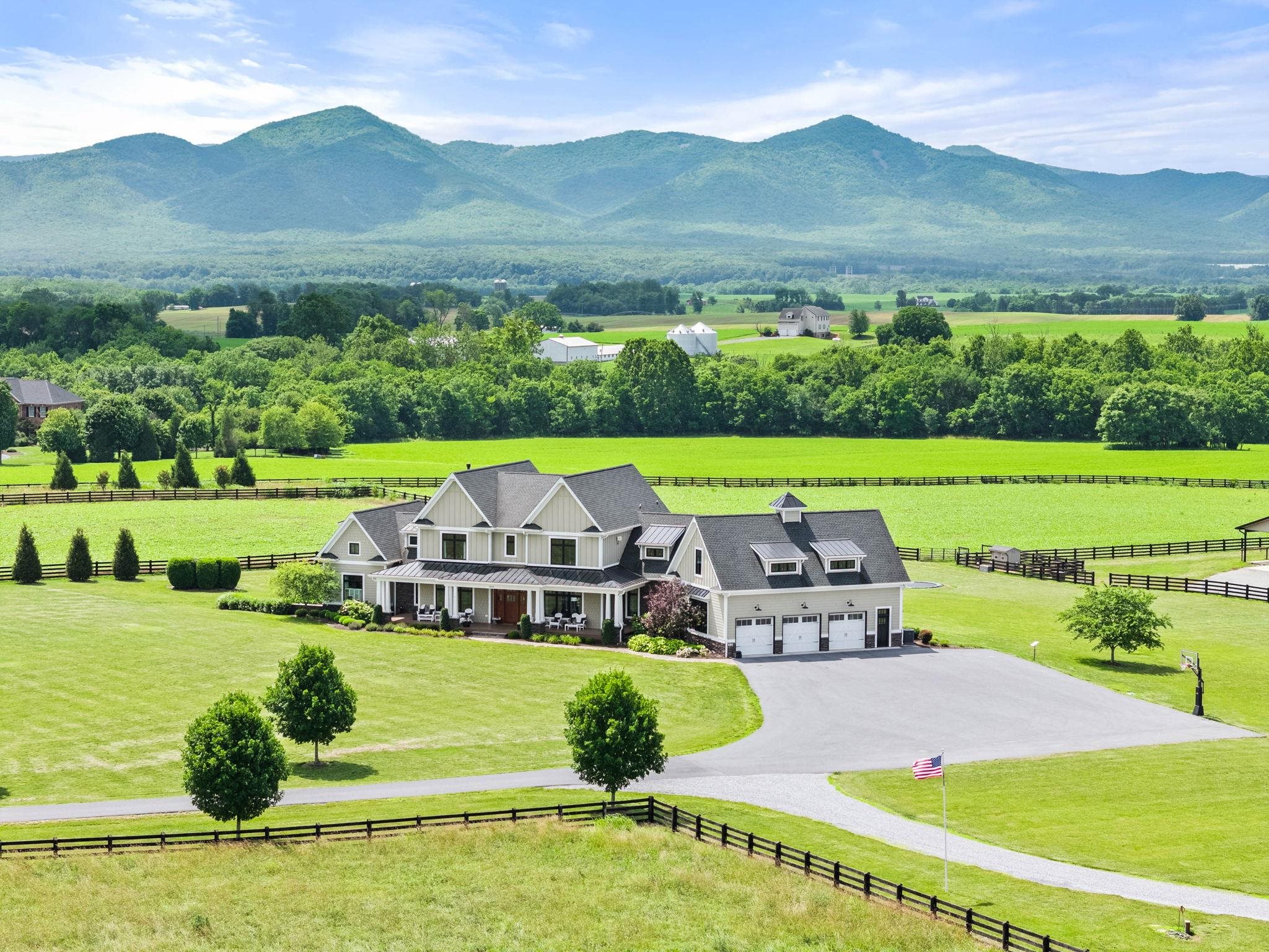 1614 THREE SPRINGS RD