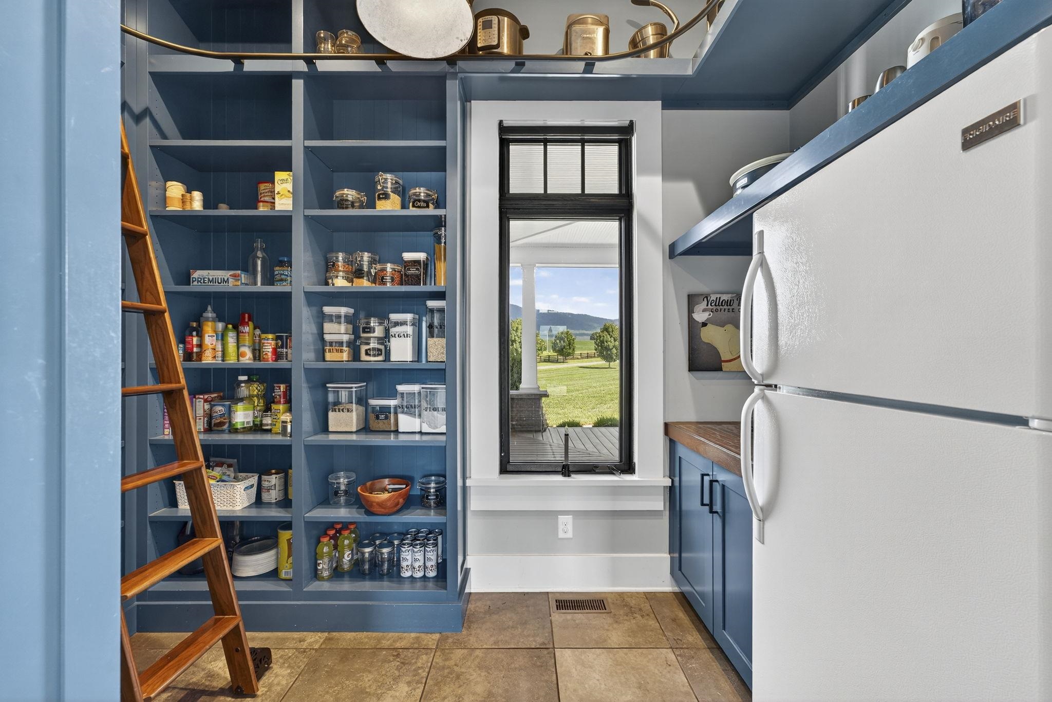 1614 THREE SPRINGS RD