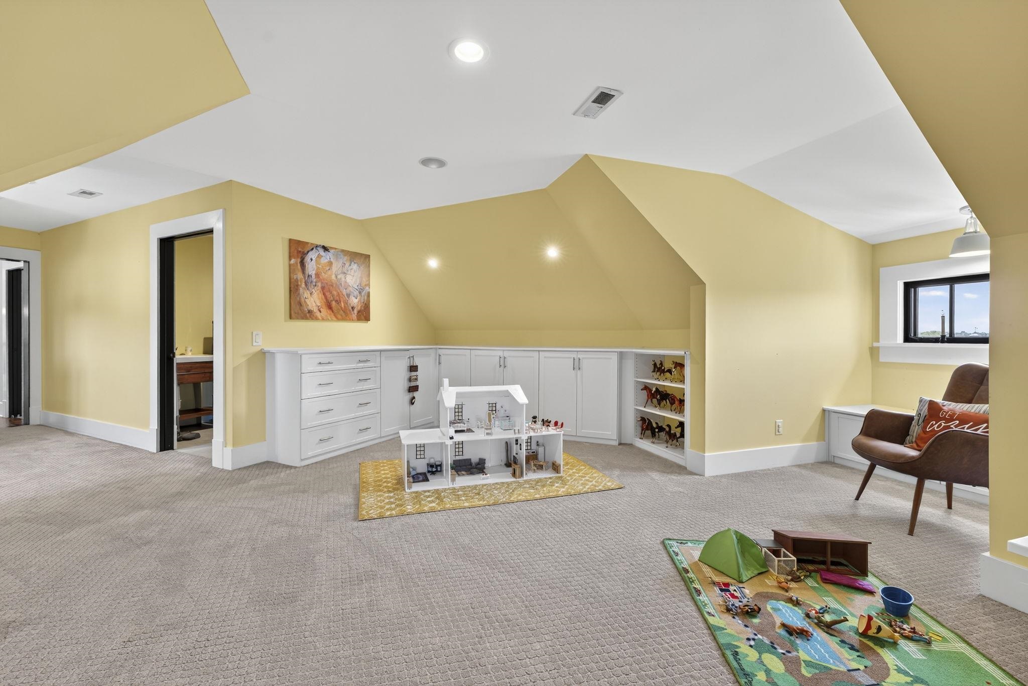 1614 THREE SPRINGS RD