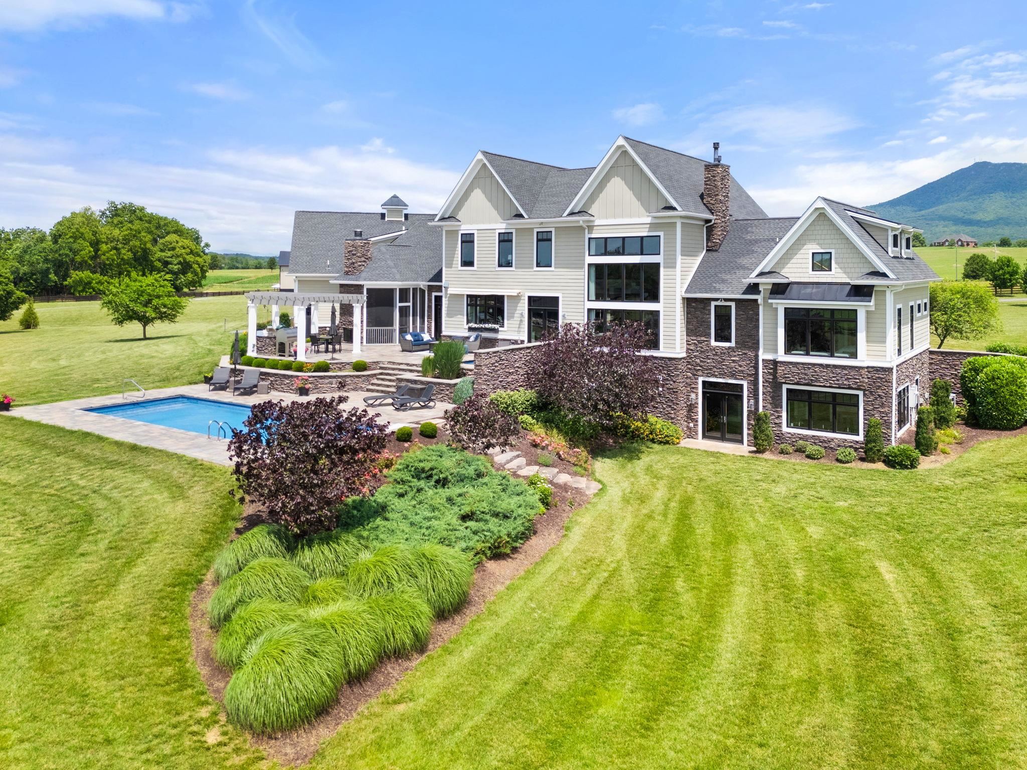 1614 THREE SPRINGS RD