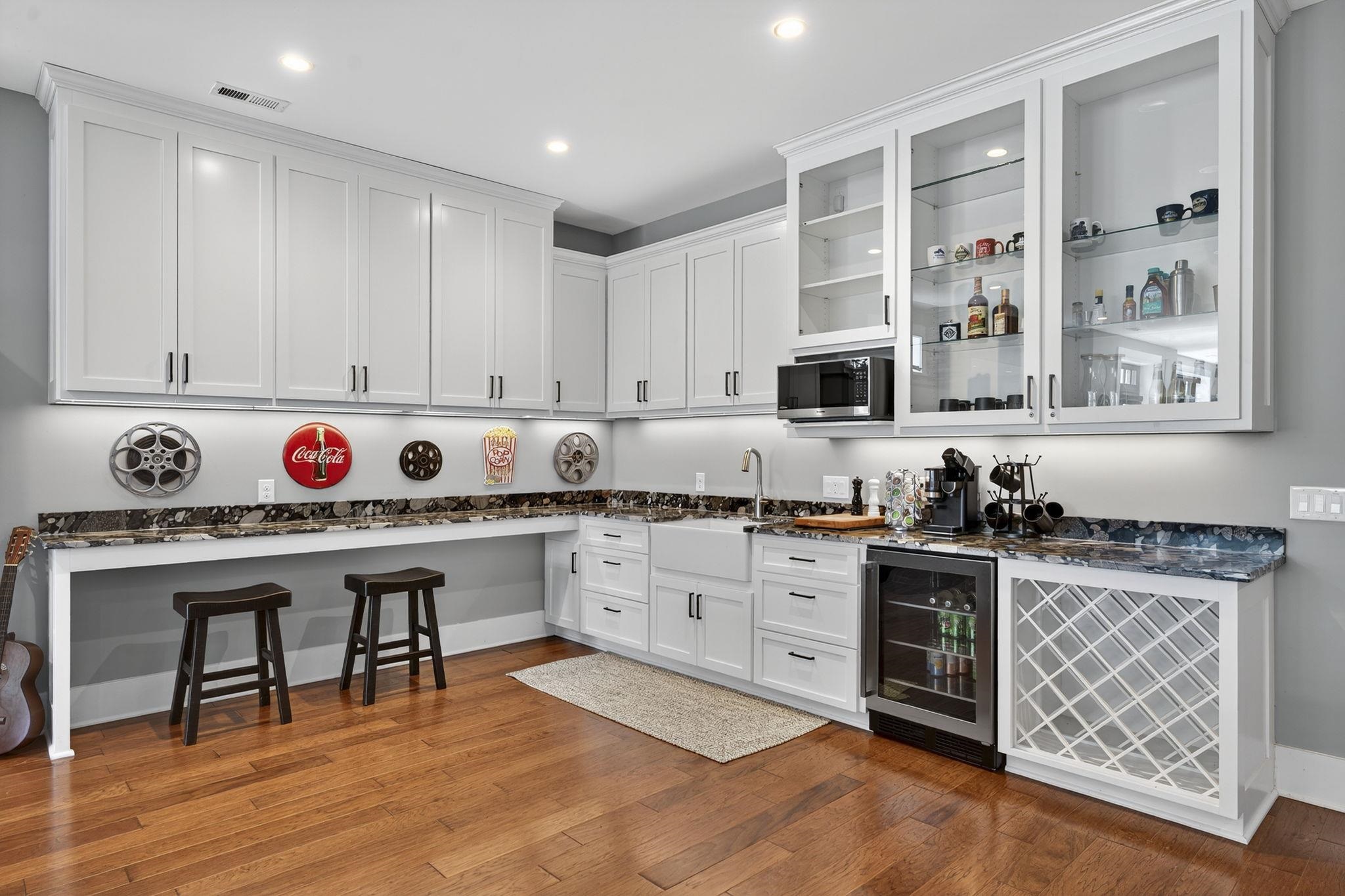 1614 THREE SPRINGS RD