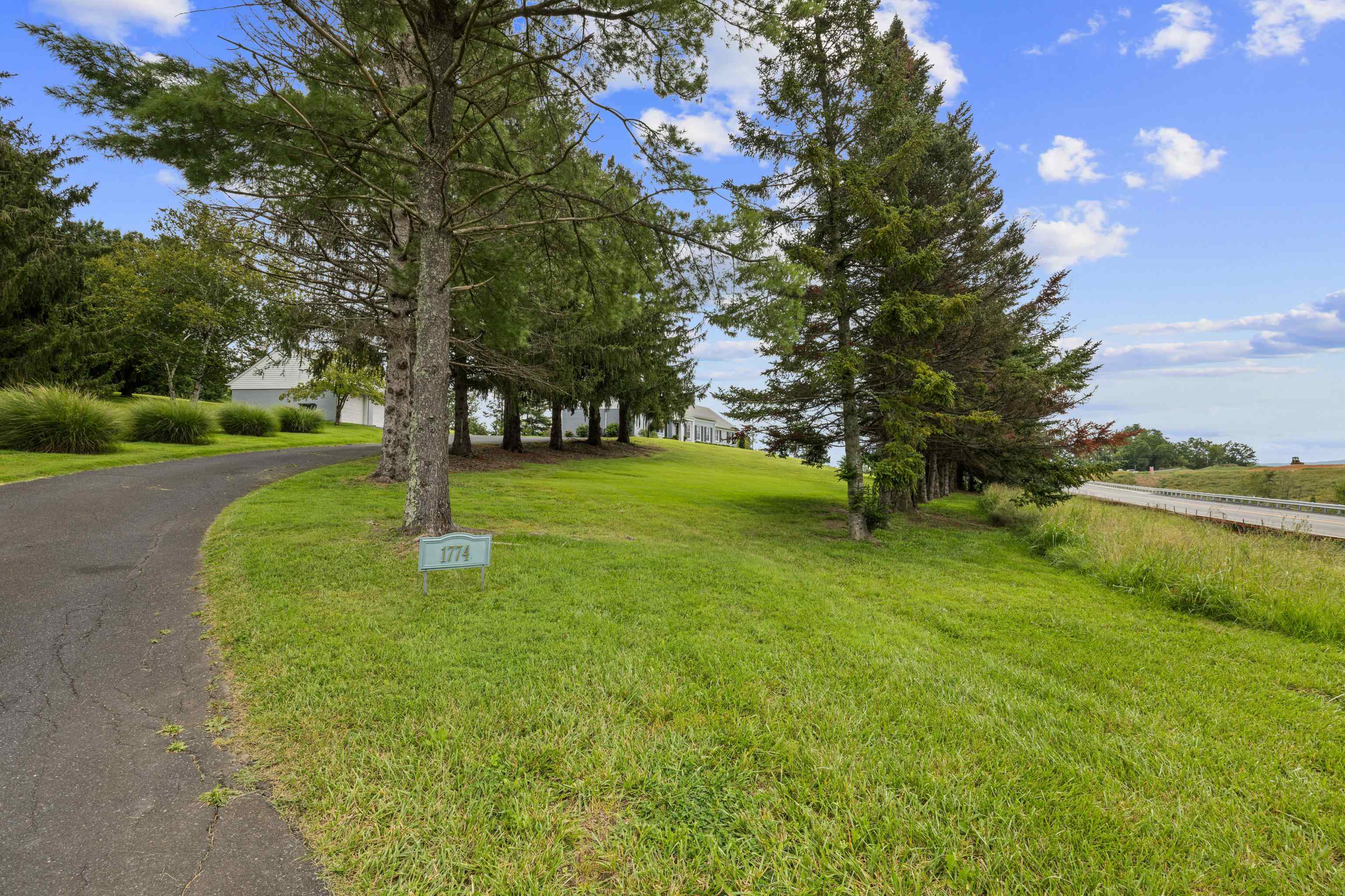 1771 BARTERBROOK RD