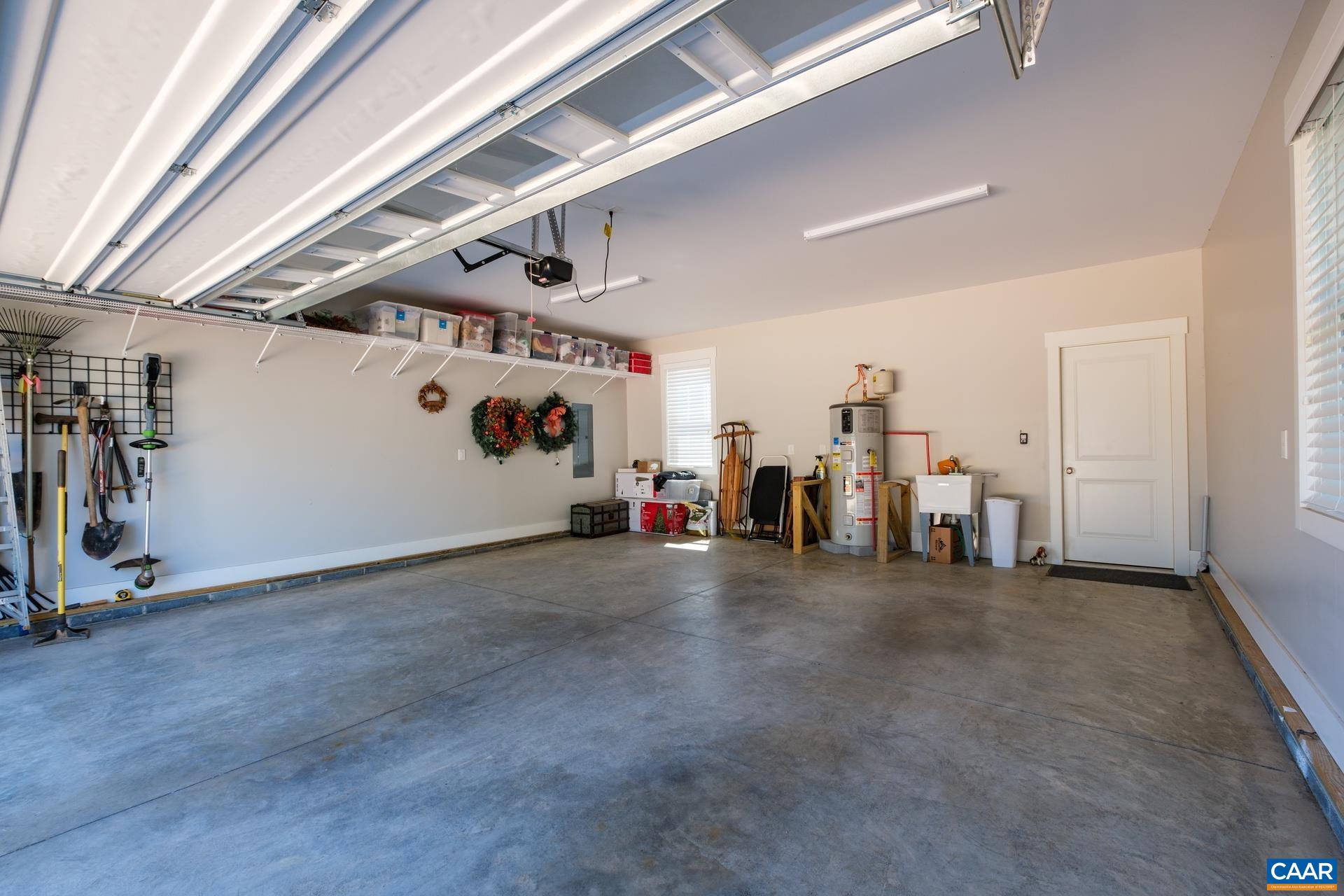 2548 BELVUE RD