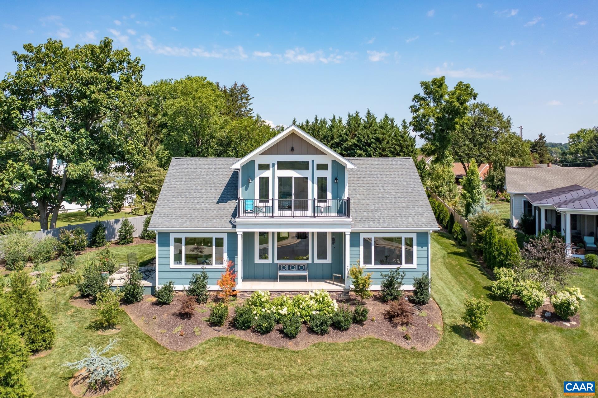 2548 BELVUE RD
