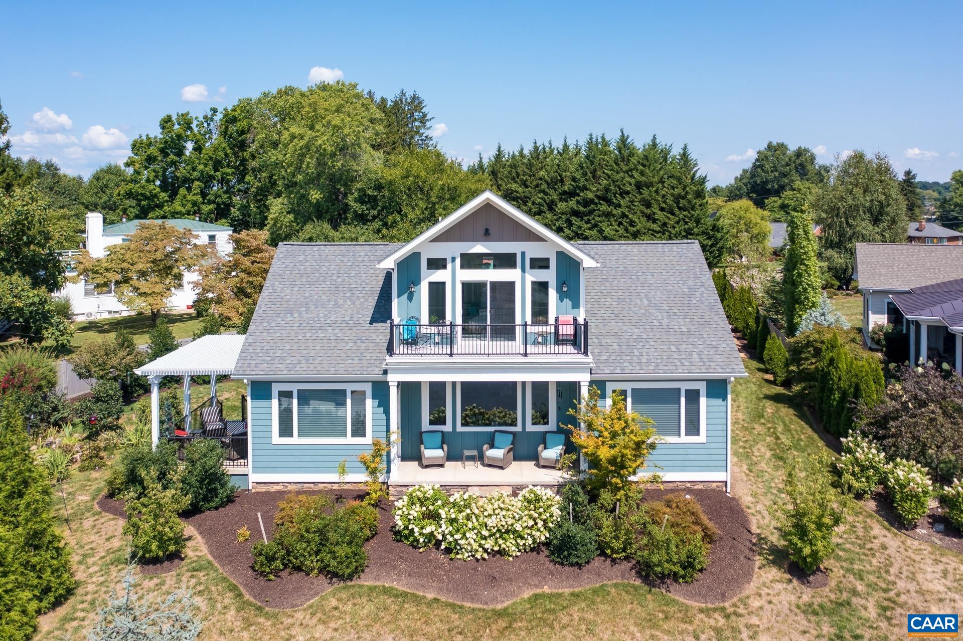 2548 BELVUE RD