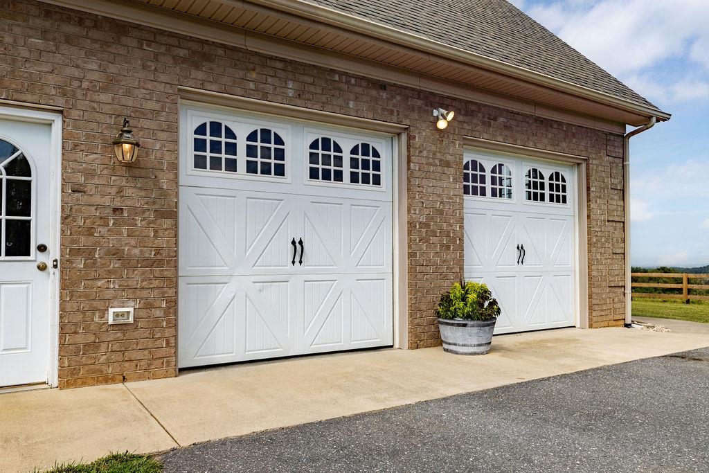 448 STUARTS DRAFT HWY