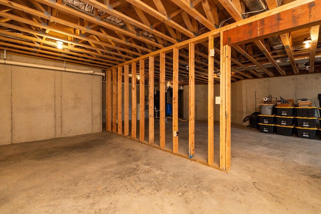 448 STUARTS DRAFT HWY