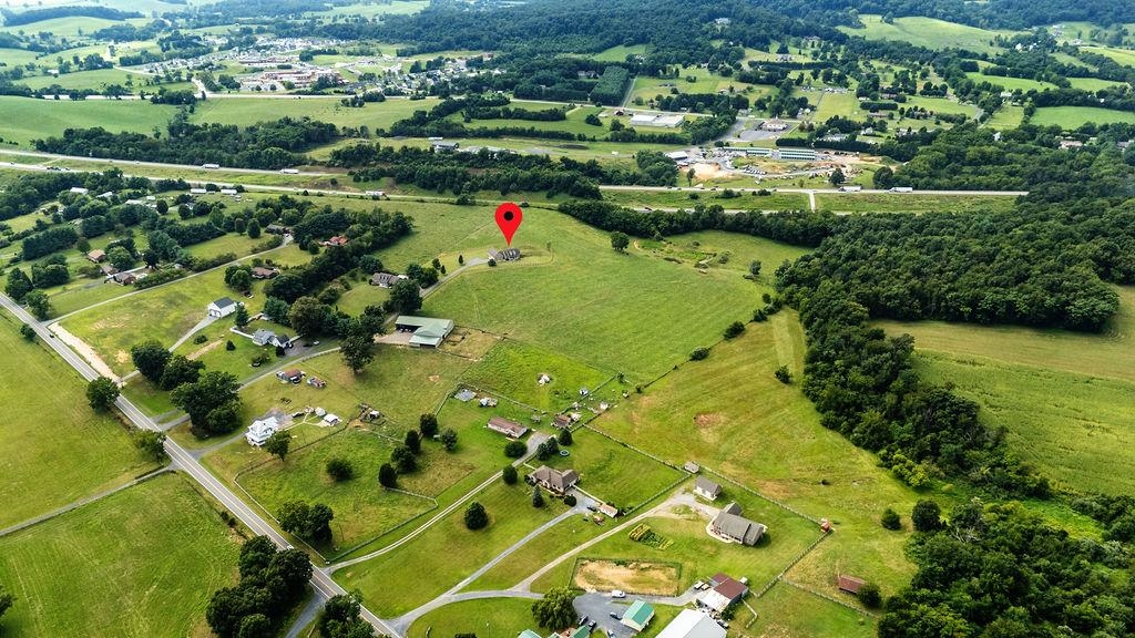 448 STUARTS DRAFT HWY