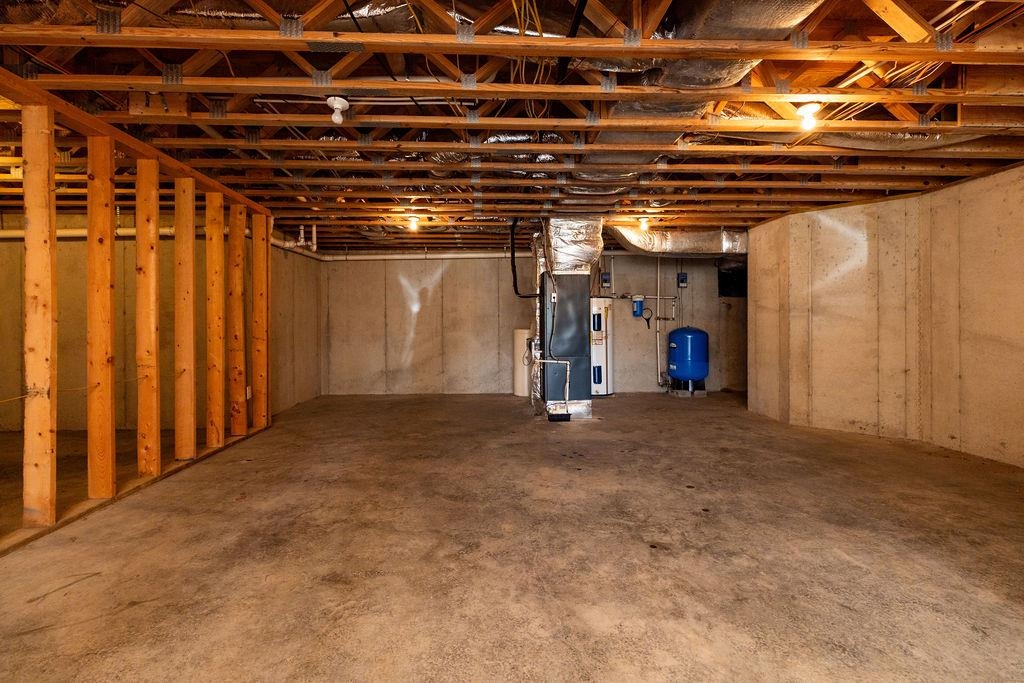 448 STUARTS DRAFT HWY