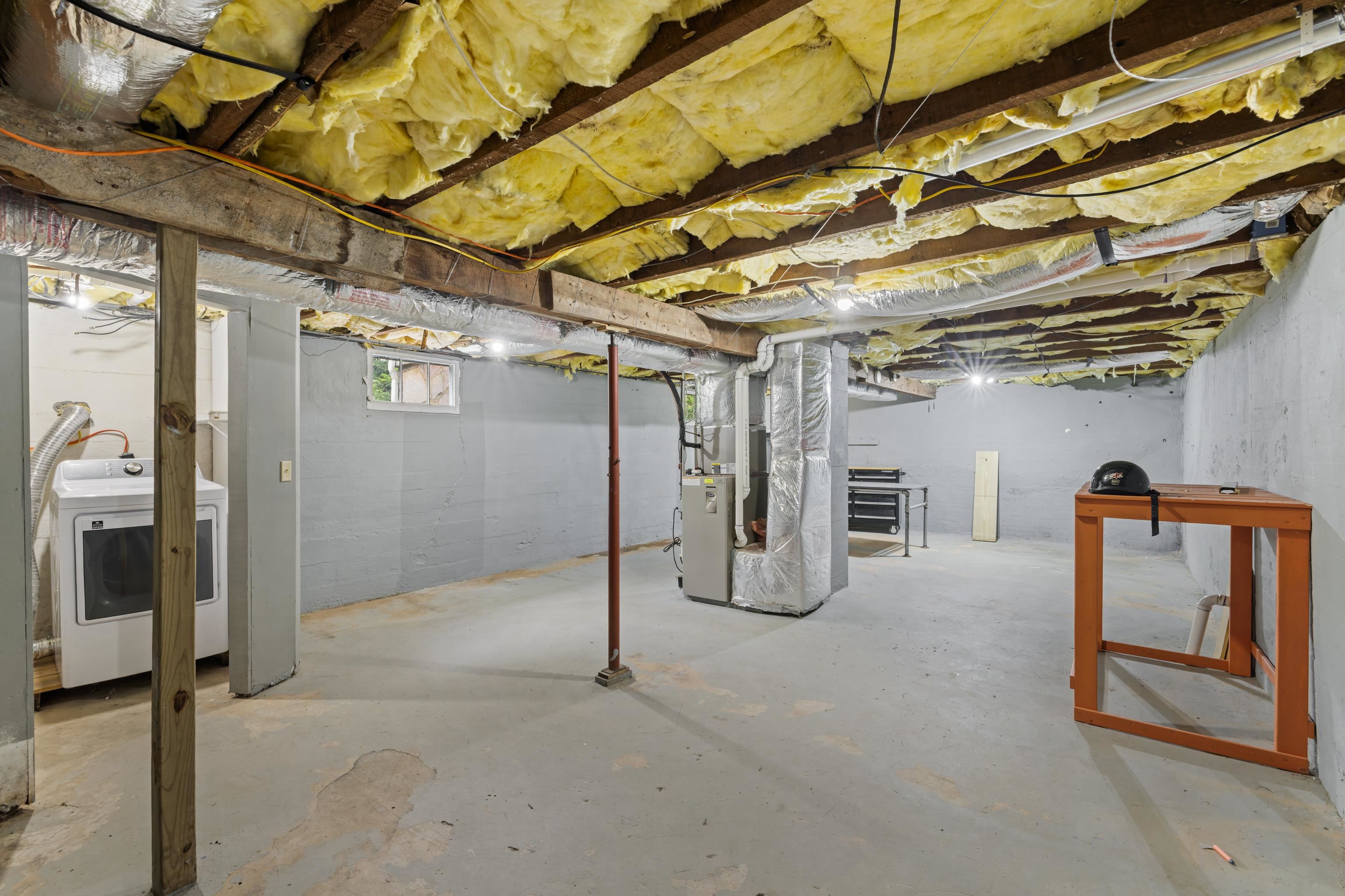 1315 CHURCHVILLE AVE