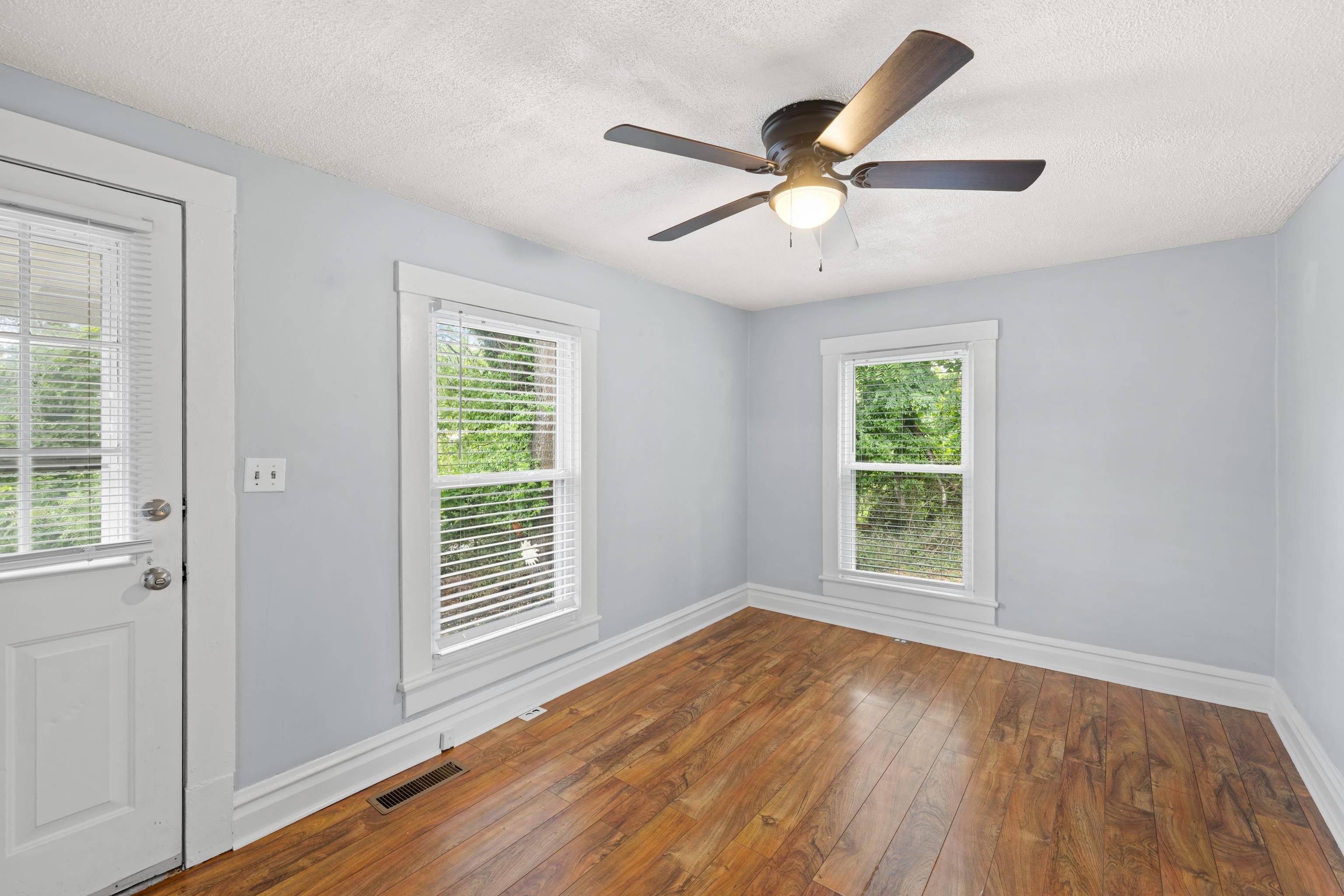 1315 CHURCHVILLE AVE