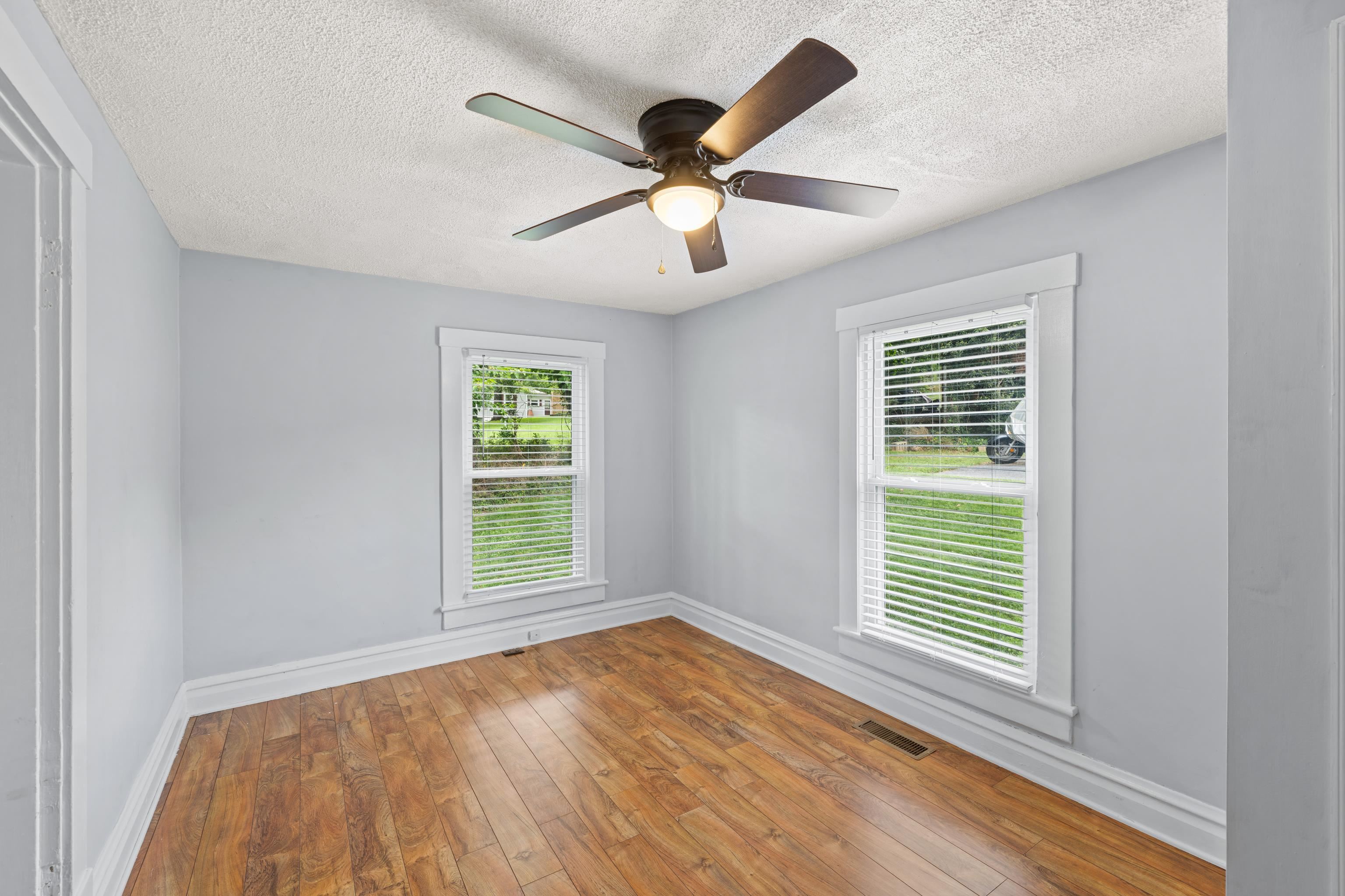 1315 CHURCHVILLE AVE