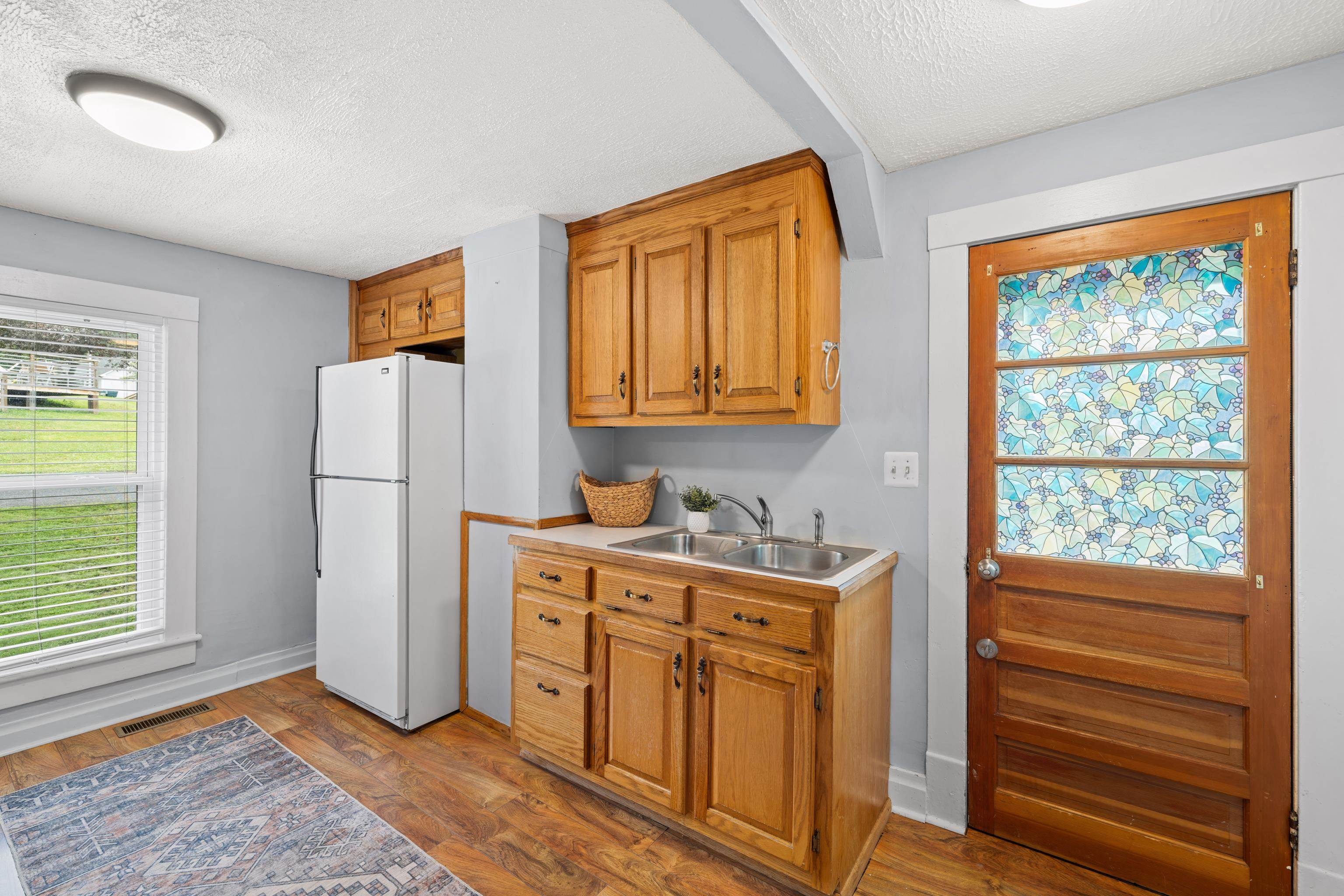 1315 CHURCHVILLE AVE