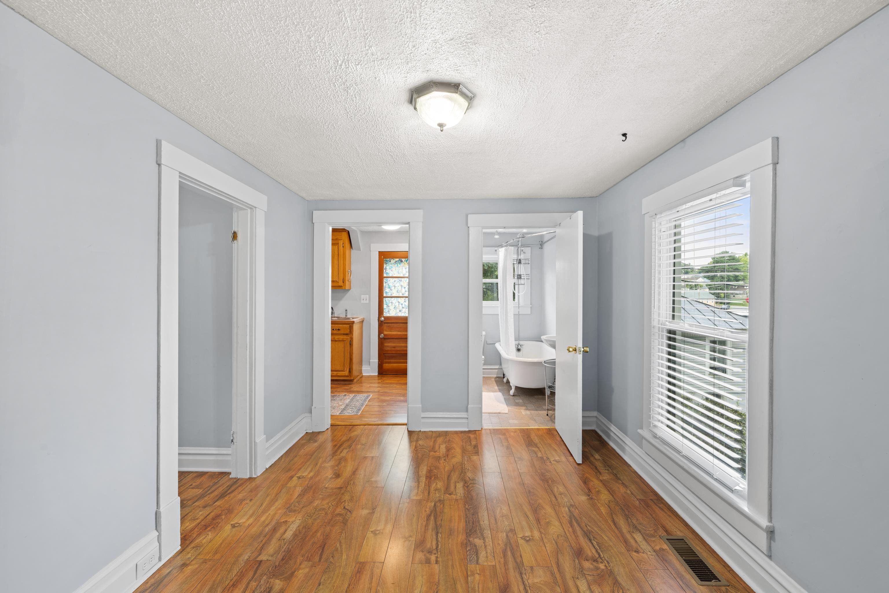 1315 CHURCHVILLE AVE