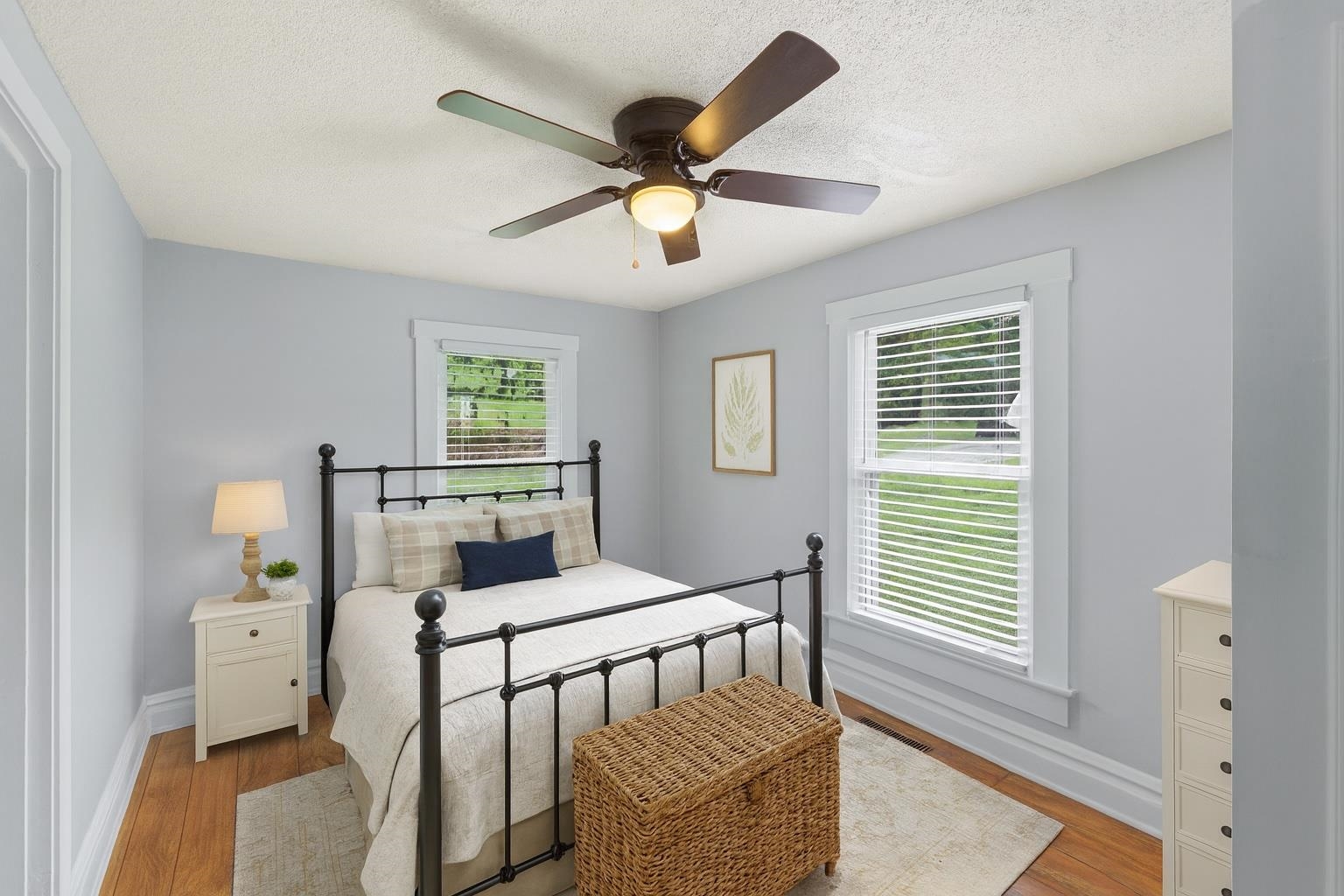 1315 CHURCHVILLE AVE