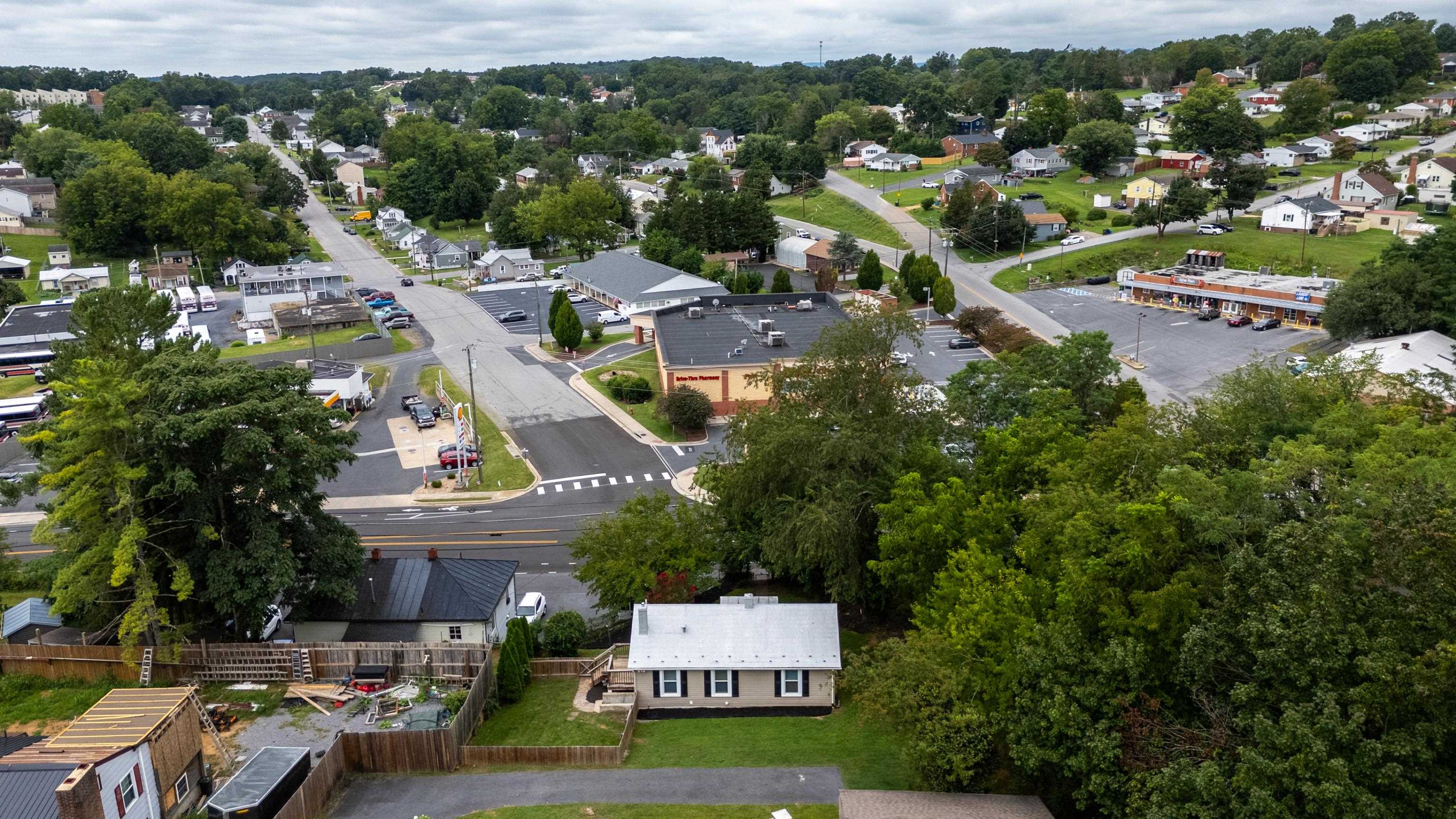 1315 CHURCHVILLE AVE