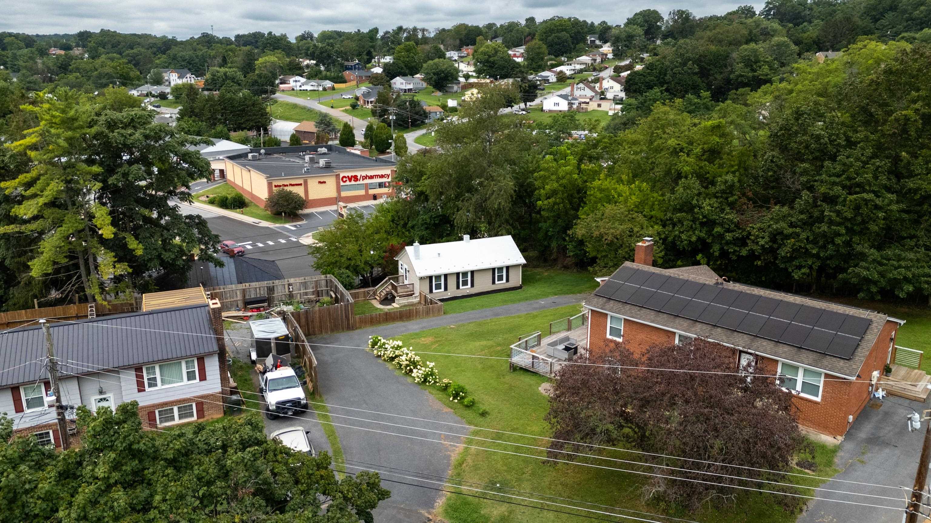 1315 CHURCHVILLE AVE