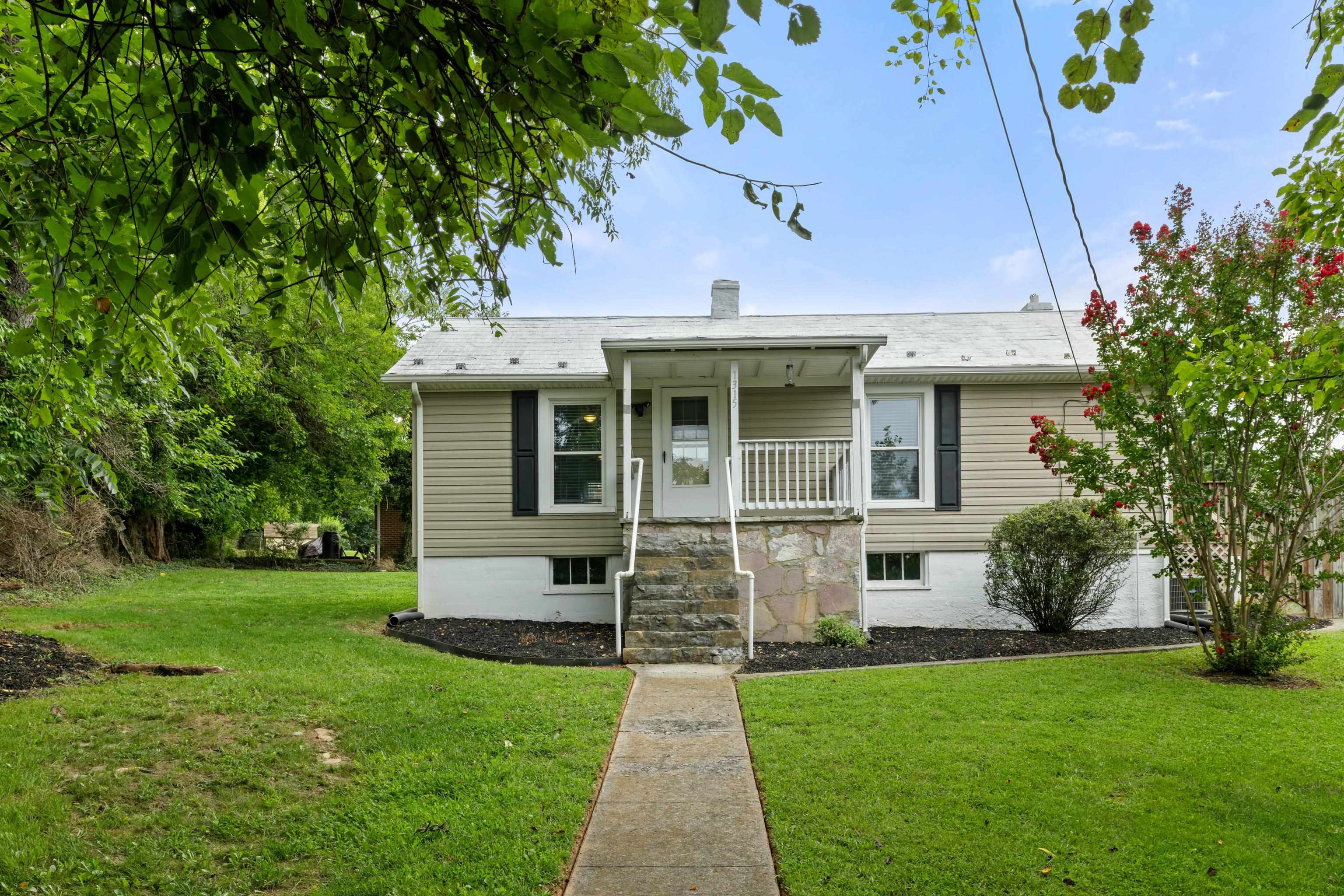 1315 CHURCHVILLE AVE