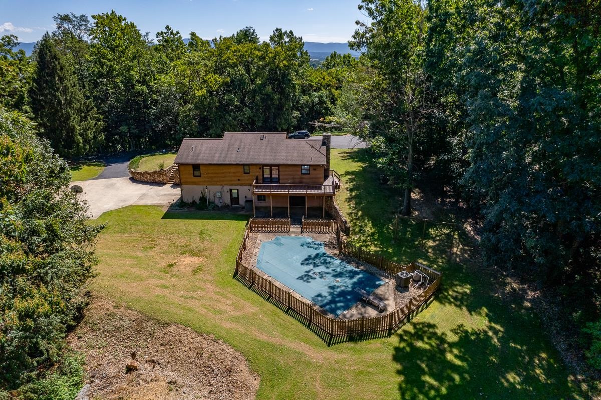 173 RIDGETOP DR