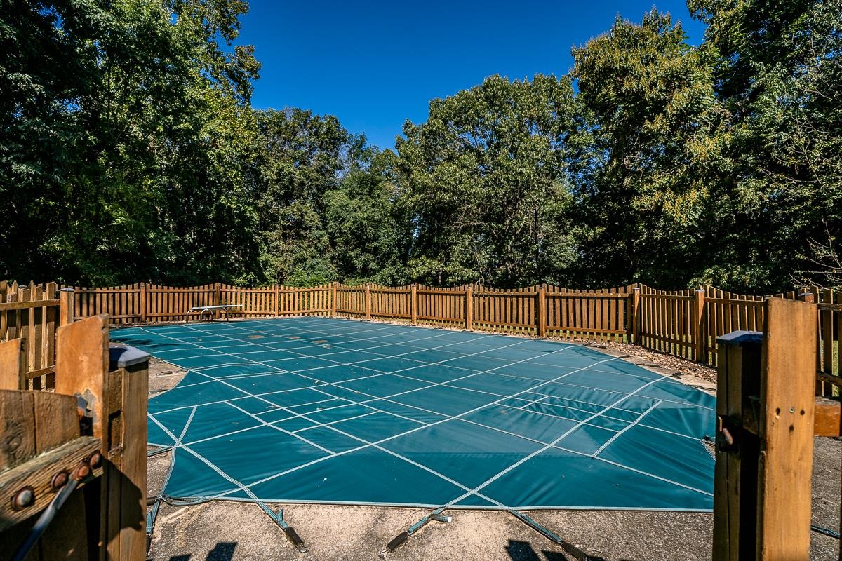173 RIDGETOP DR